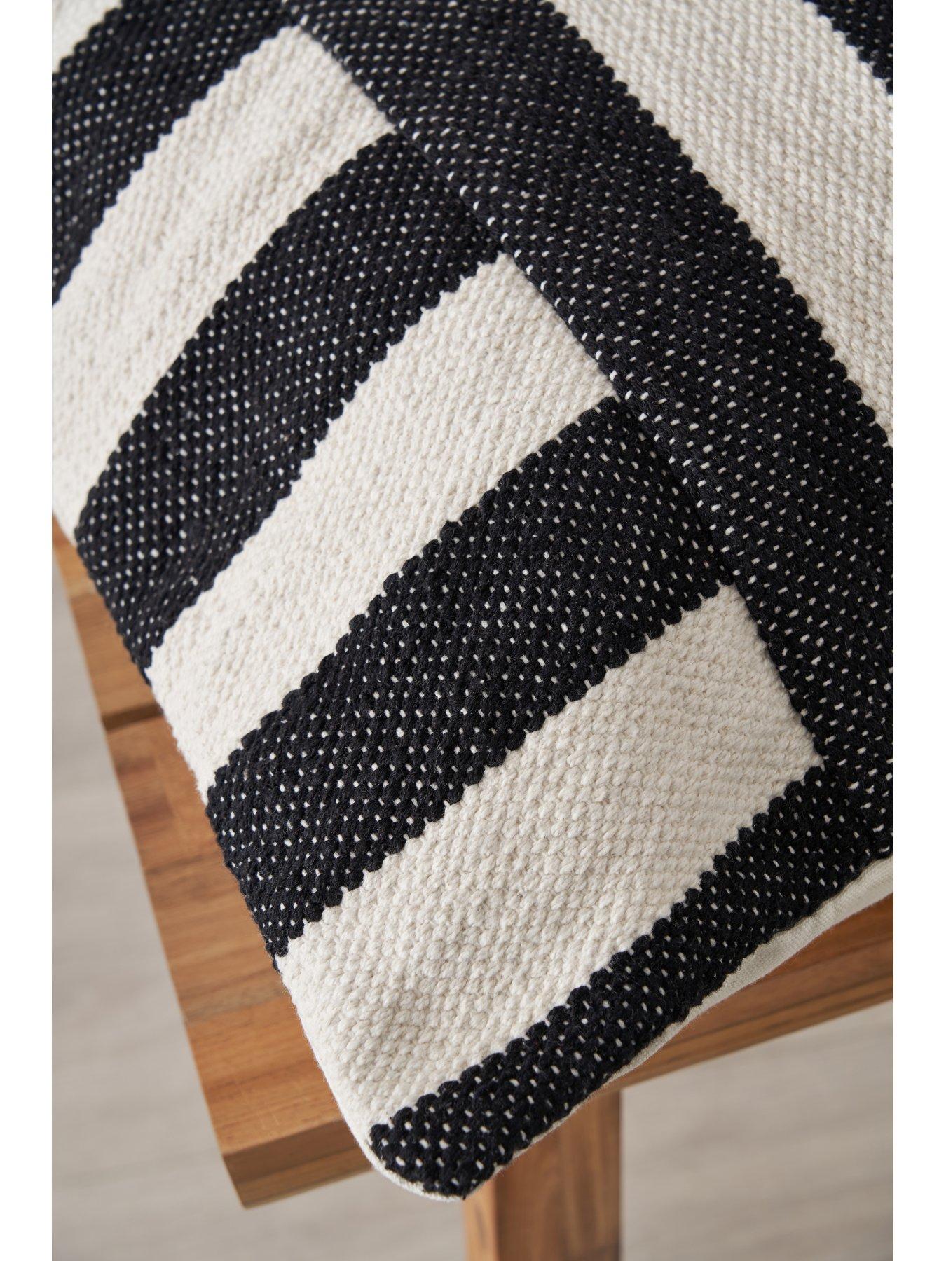 image of very-home-tinonbspindooroutdoornbspcushion