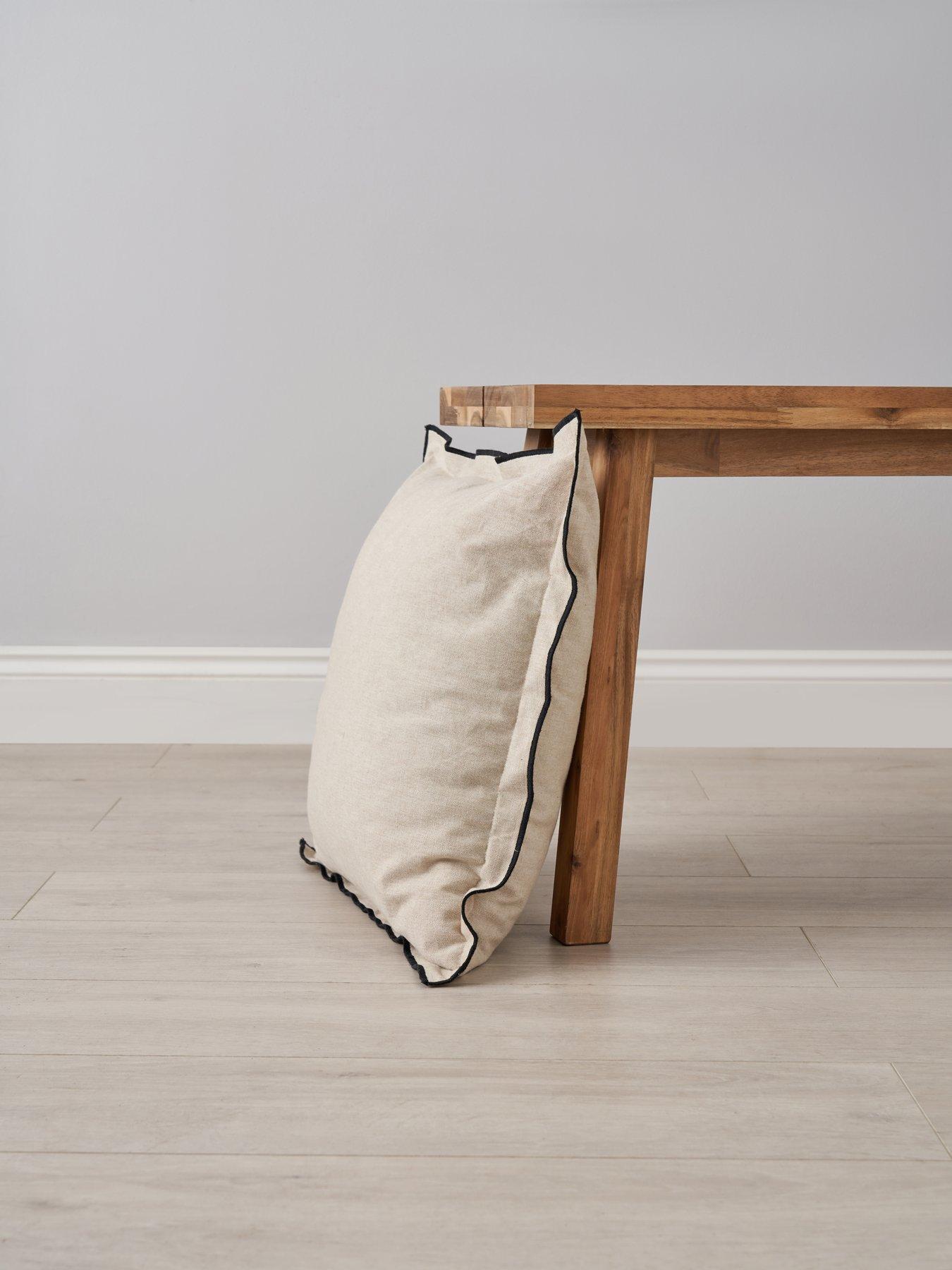  image of the-very-collection-pierre-cushion