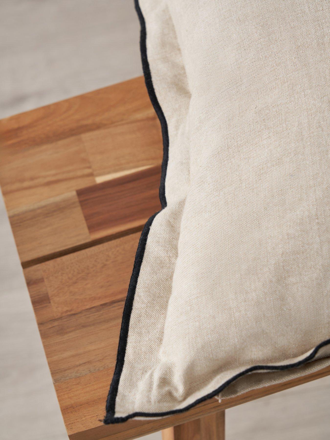  image of the-very-collection-pierre-cushion