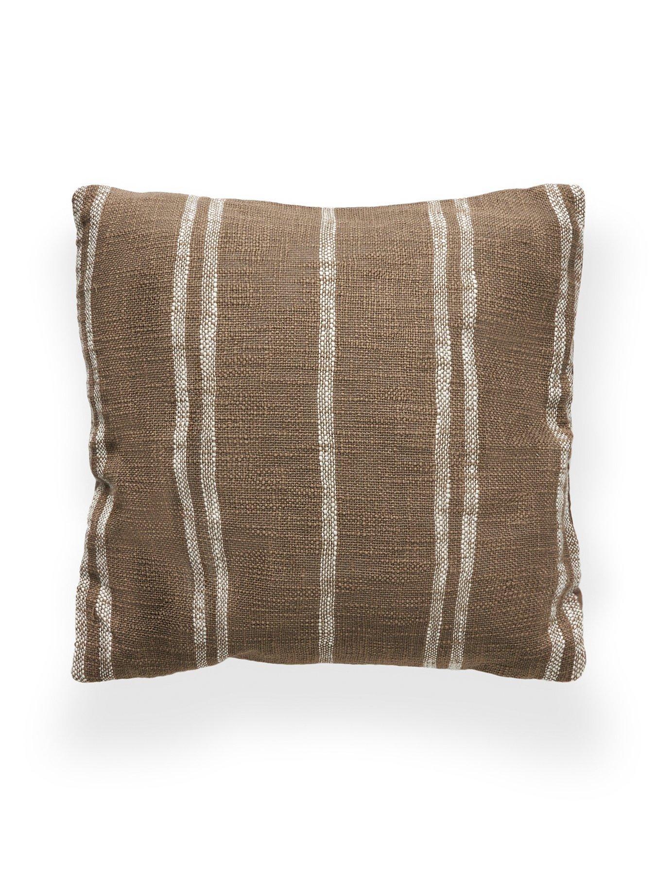 undefined Riga Cushion