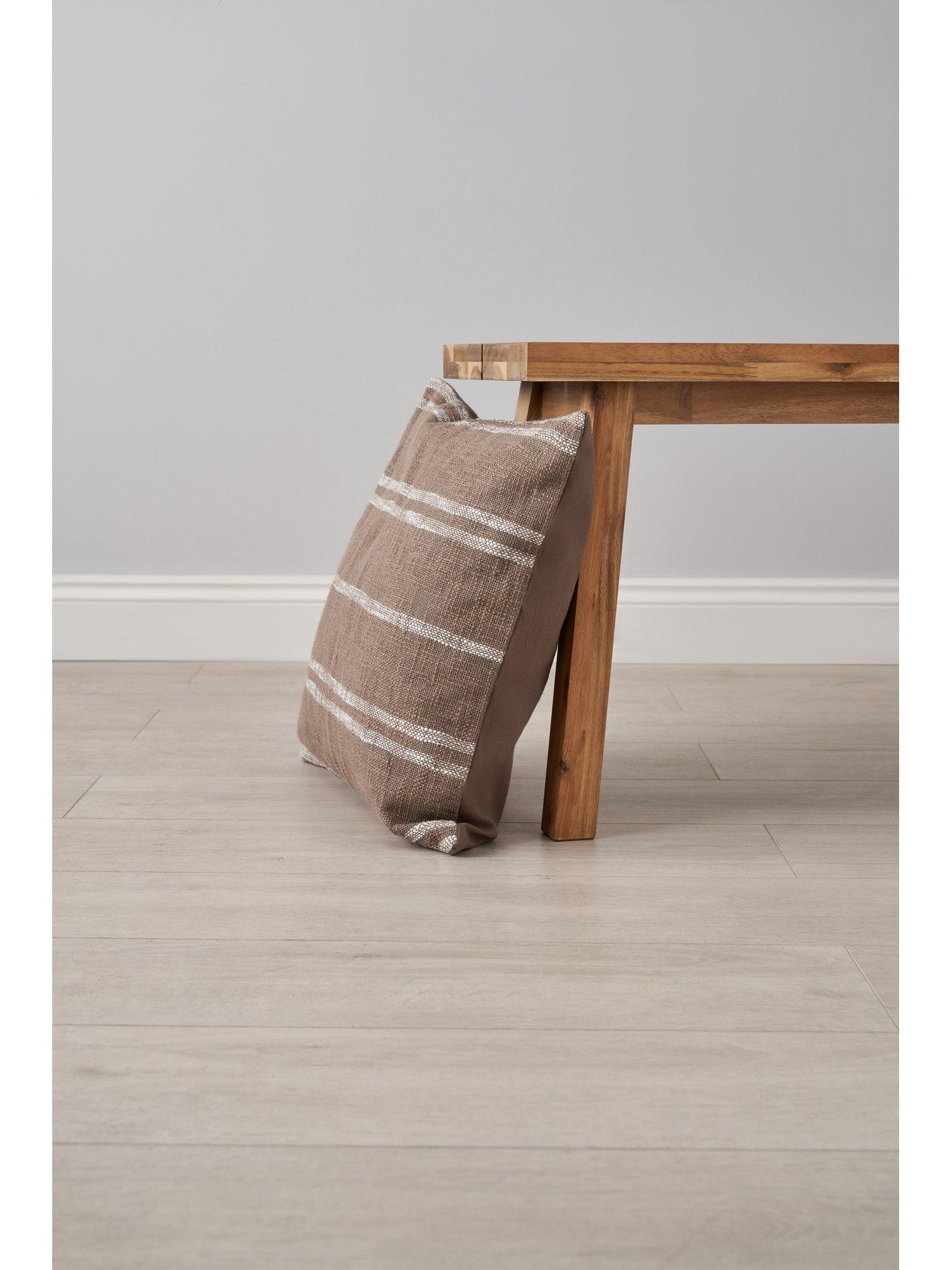  image of the-very-collection-riga-cushion