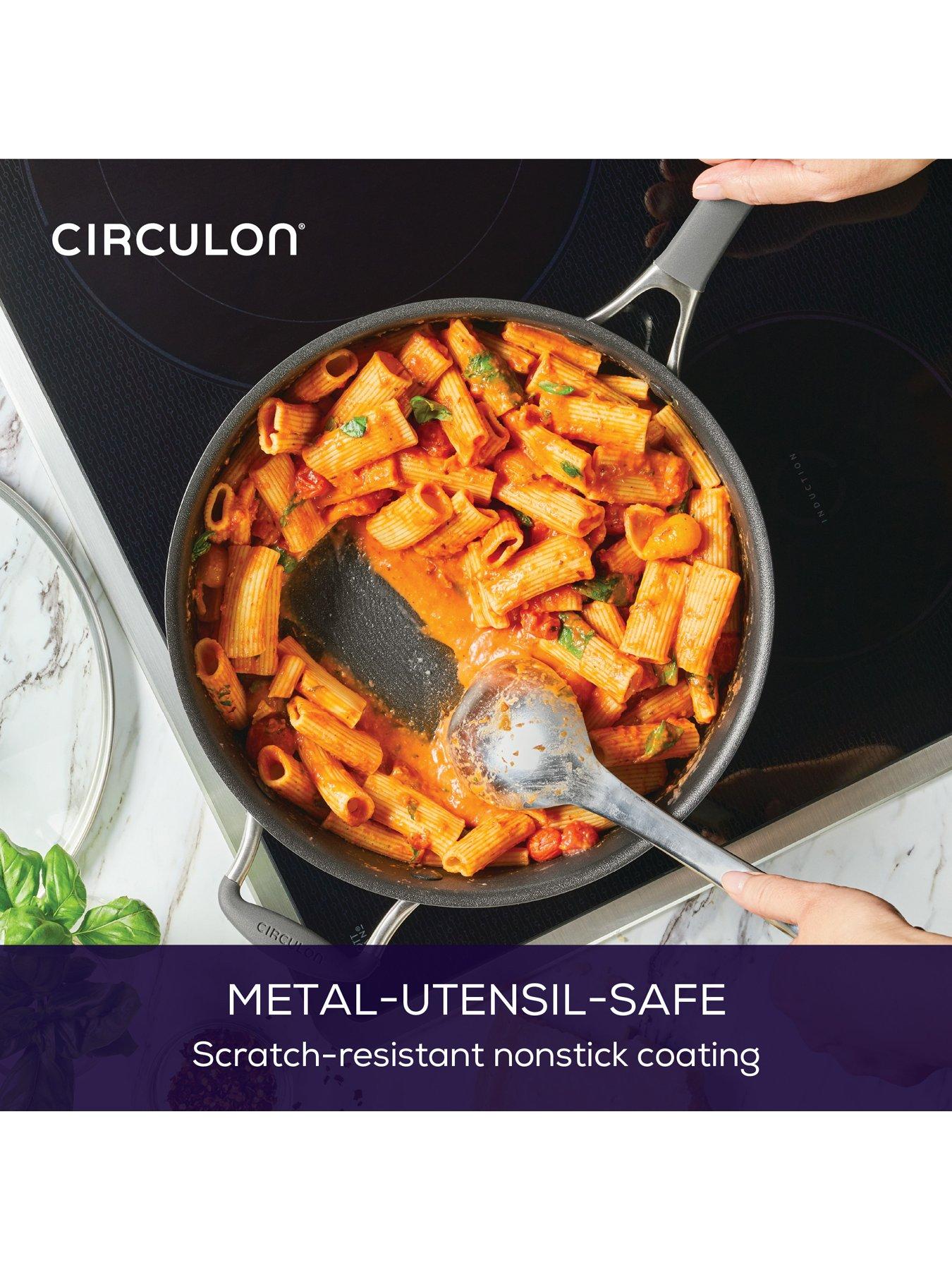 Image 4 of 7 of Circulon ScratchDefence A1 5-Piece Pan Set