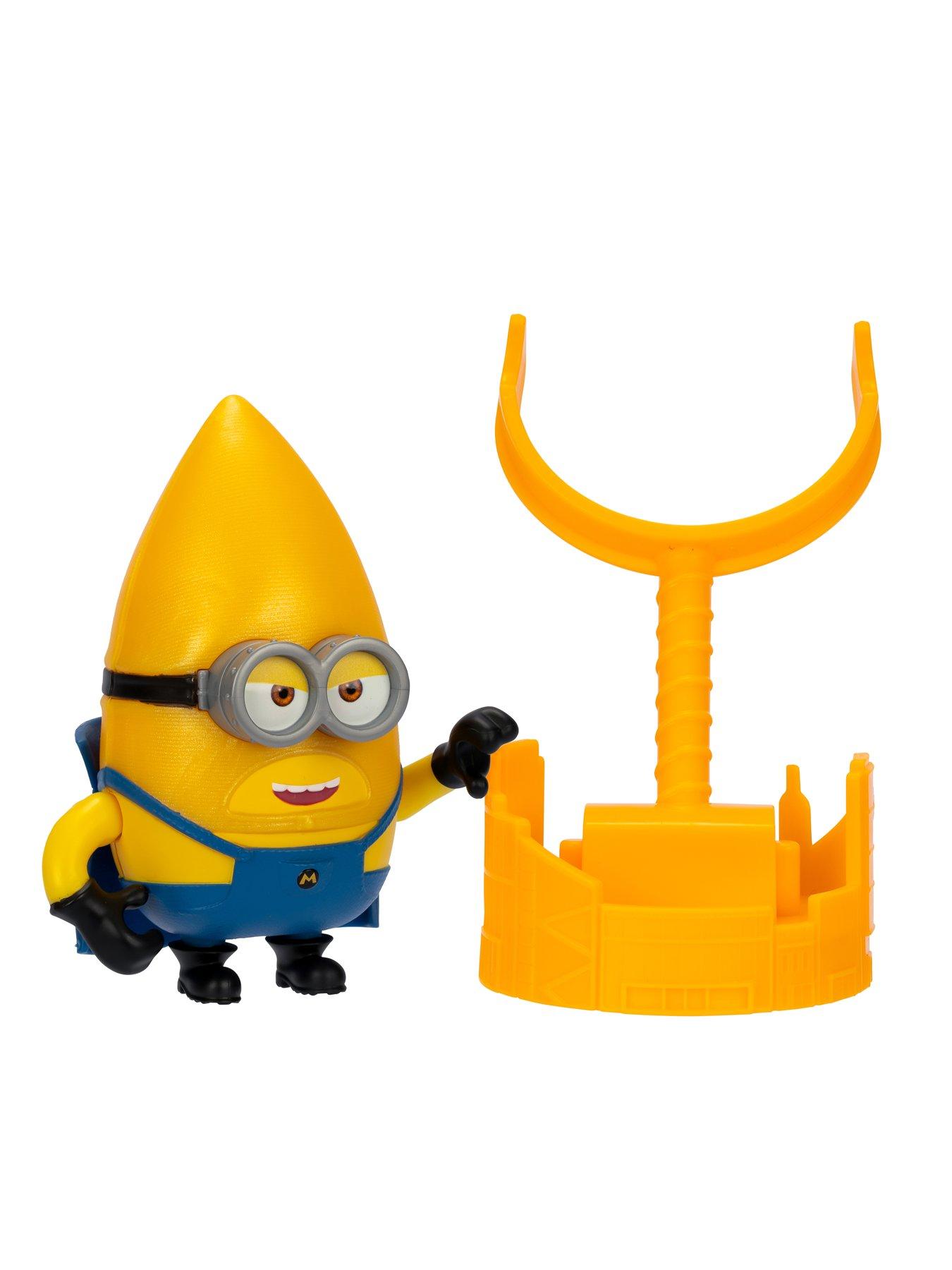  image of despicable-me-4-launch-amp-crash-mega-minion-gus
