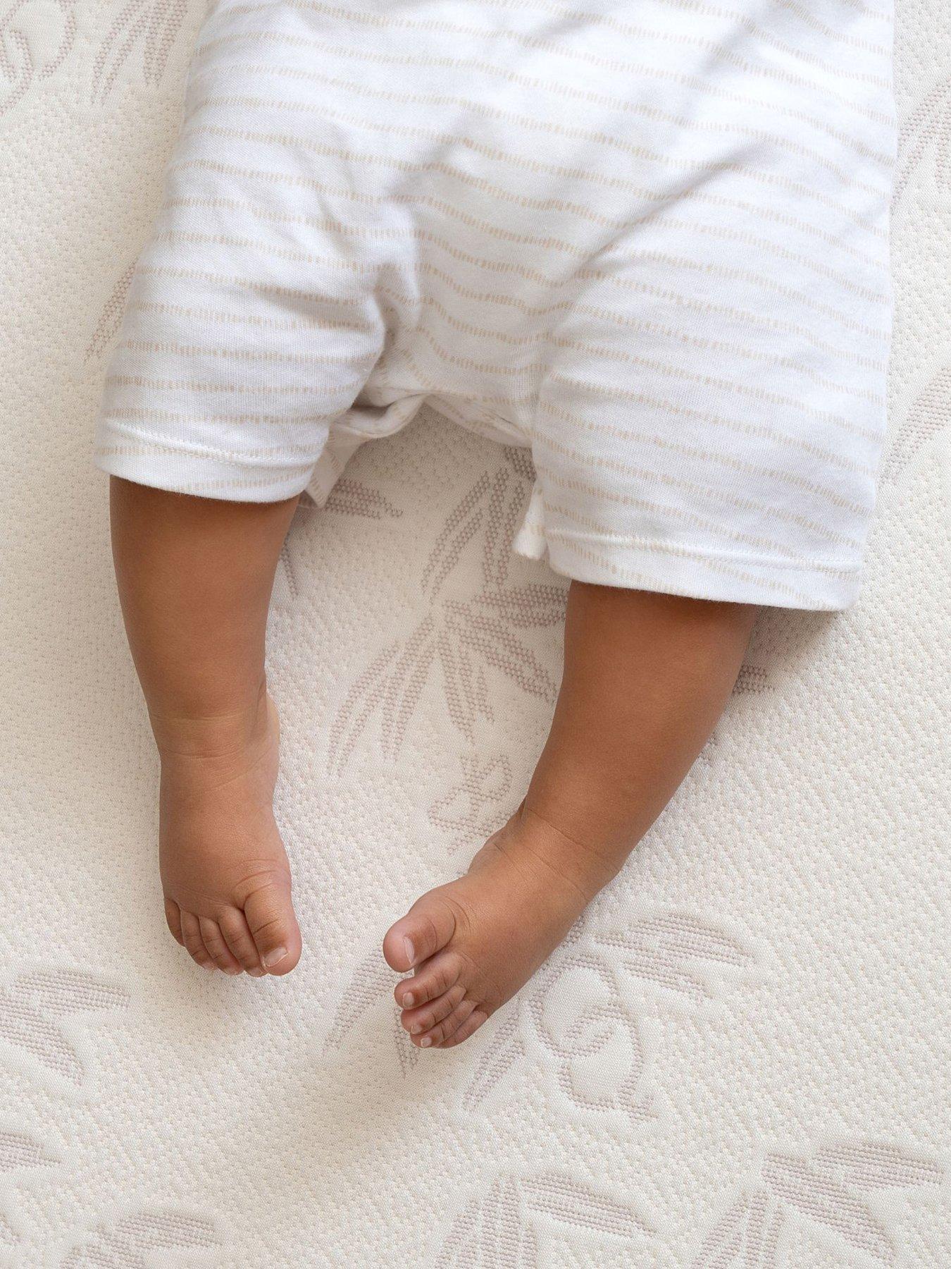 undefined Natural Bamboo Folding Crib Mattress (76 x 36 cm)