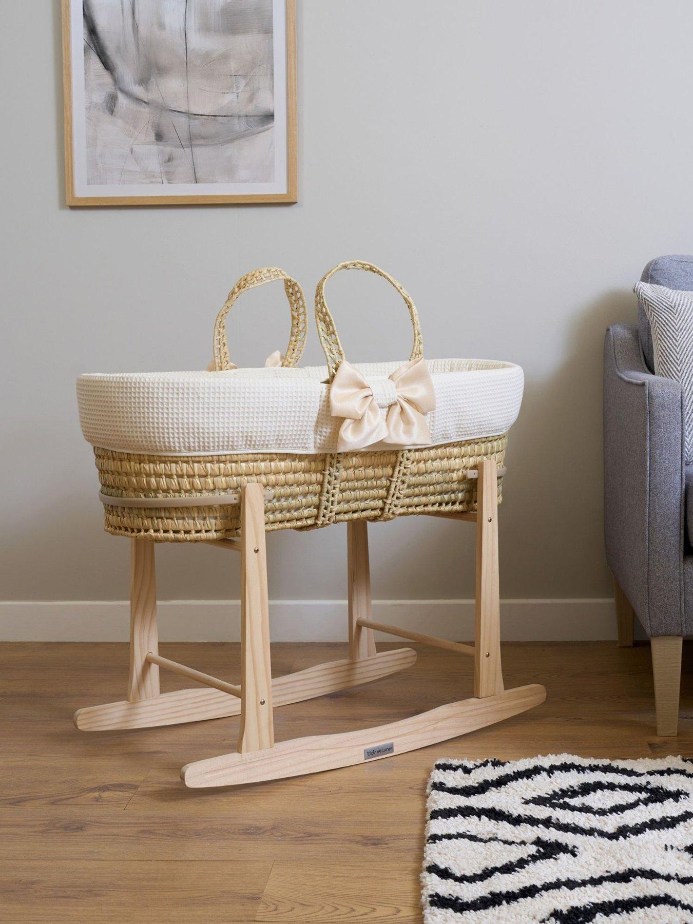 Clair De Lune Chelsea Palm Moses Basket With Natural Rocking