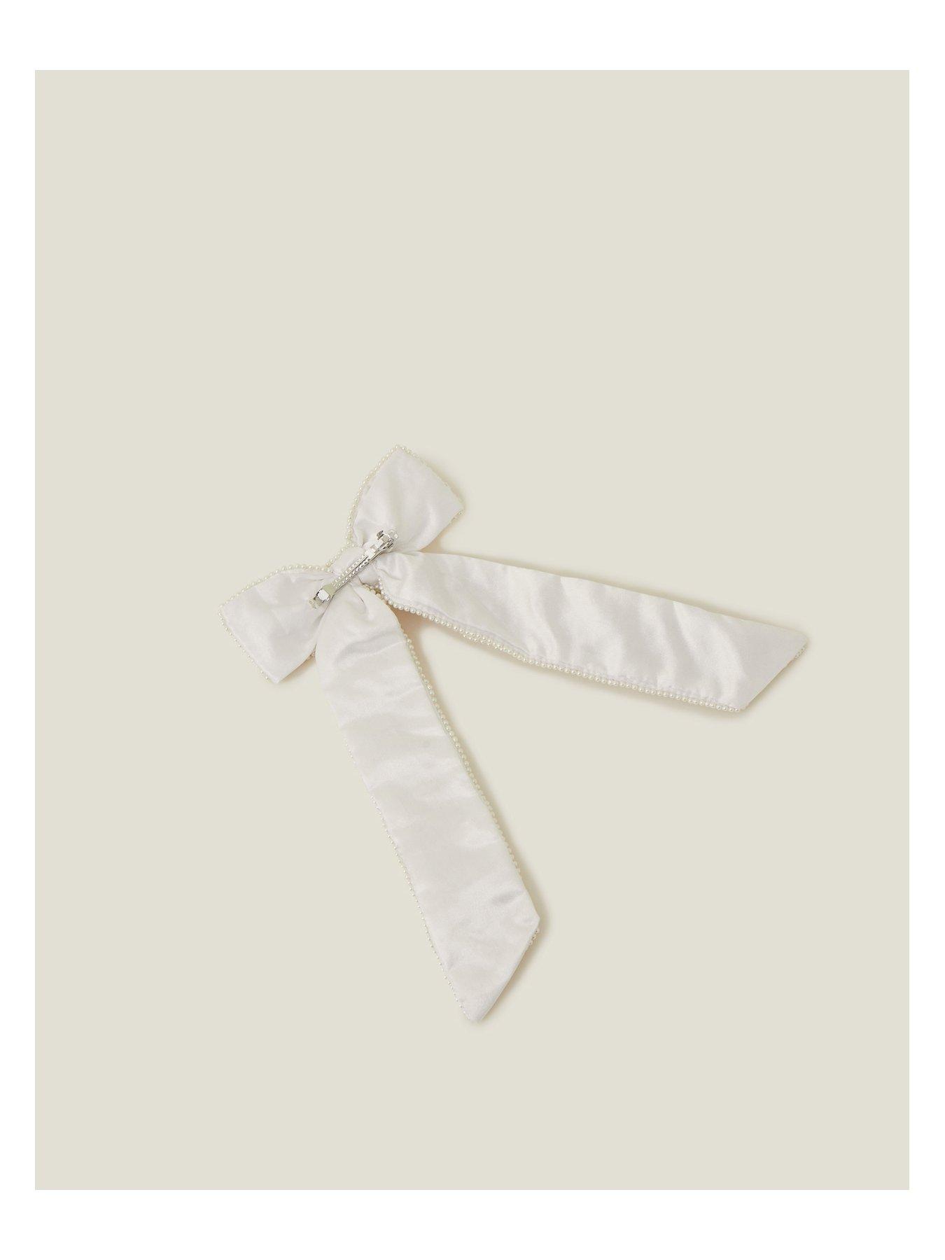  image of accessorize-statement-pearl-hair-bow