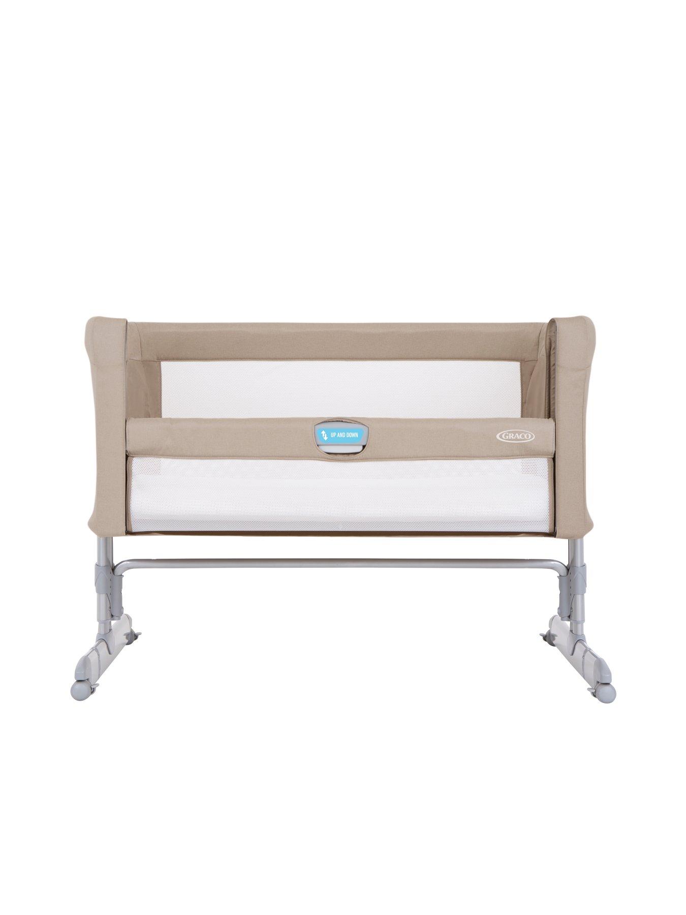 Image 6 of 8 of Graco Sweet2Sleep Bedside Bassinet&nbsp;- Oatmeal