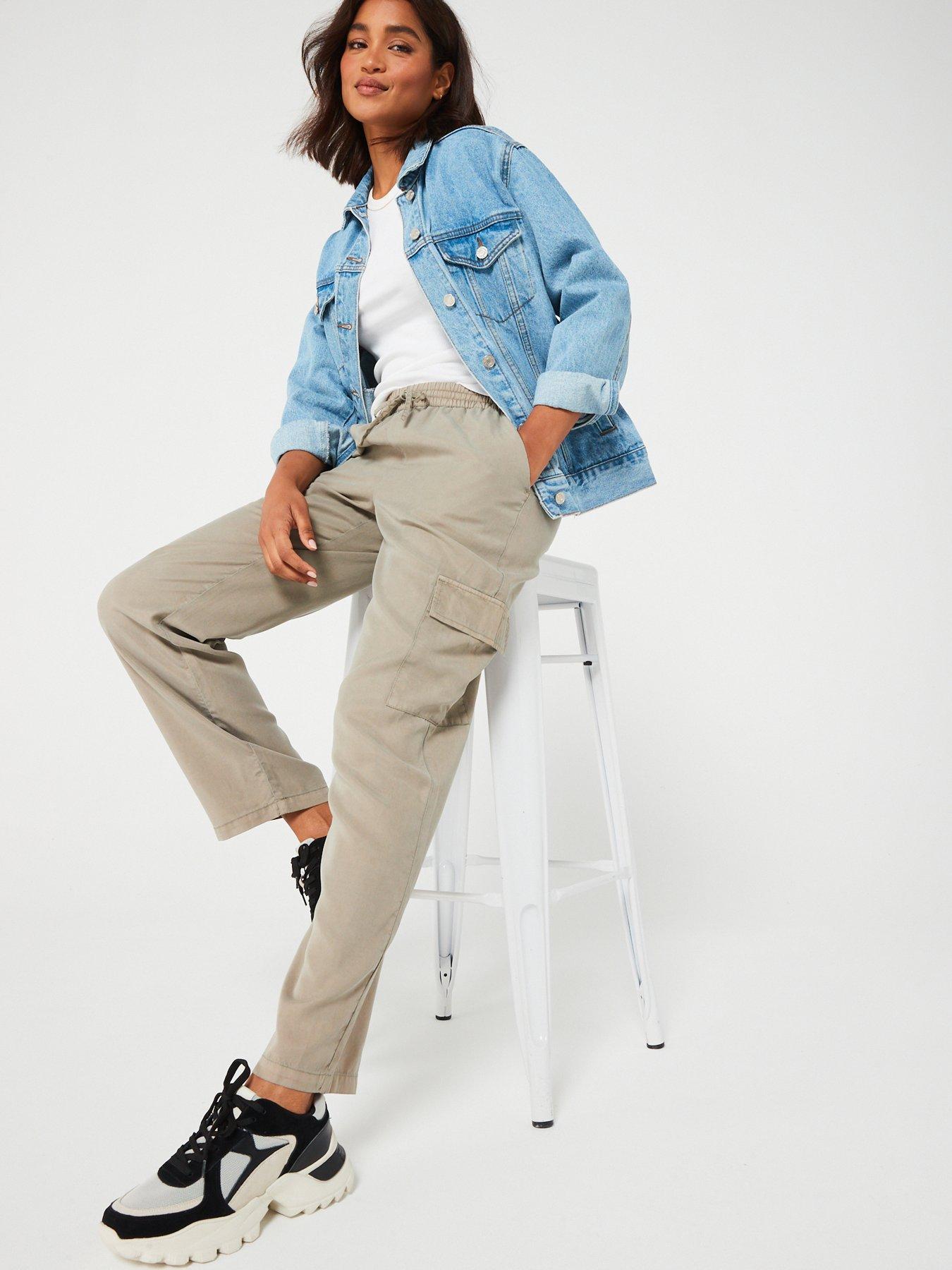  image of vero-moda-loose-fitting-cargo-trousers-brown
