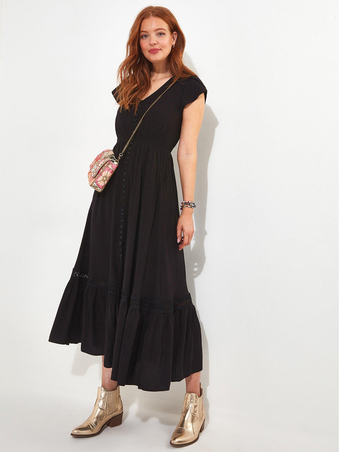 undefined Petite Tiered Maxi Dress - Black