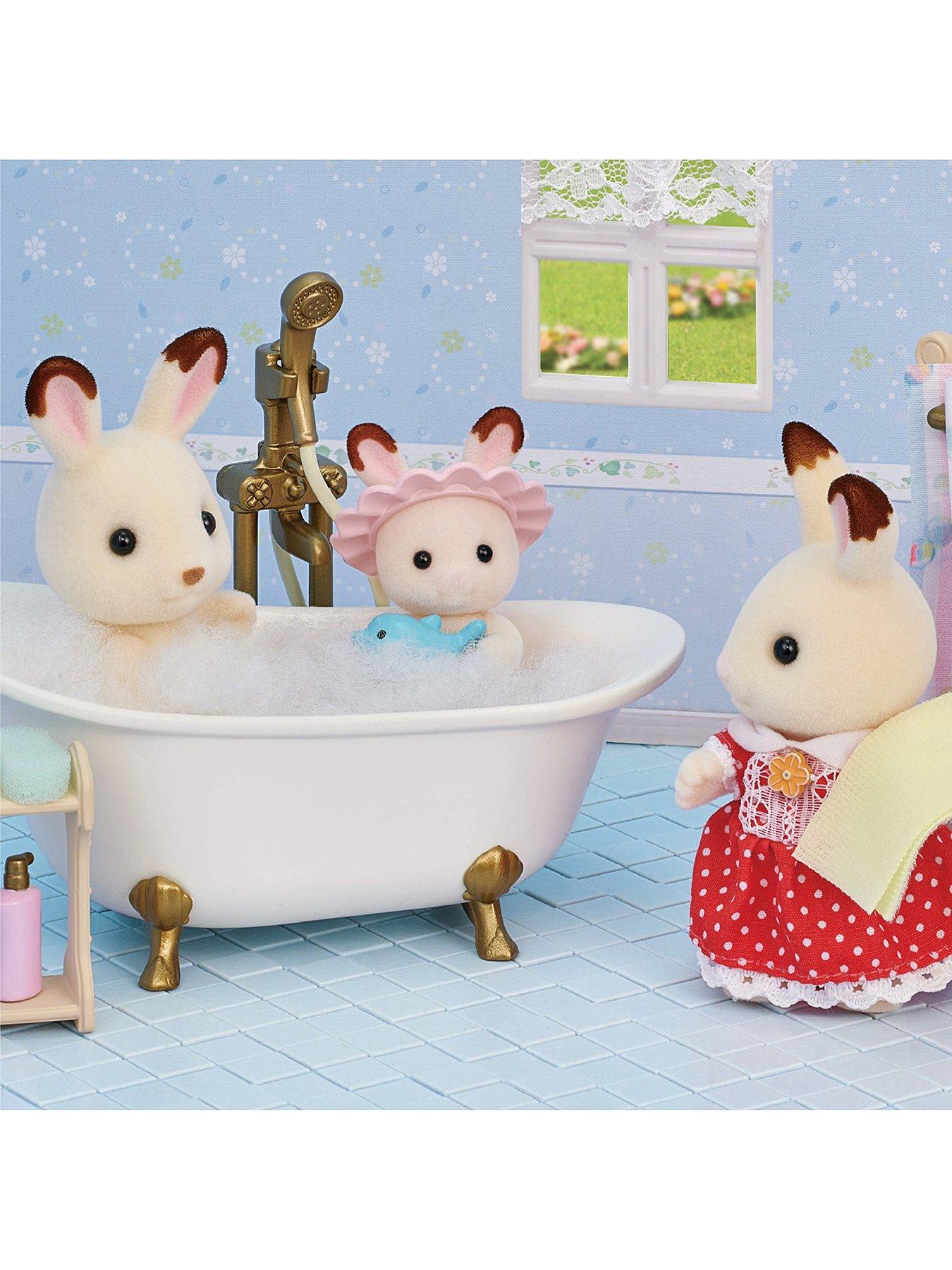 Image 4 of 4 of Sylvanian Families Bath &amp; Shower Set