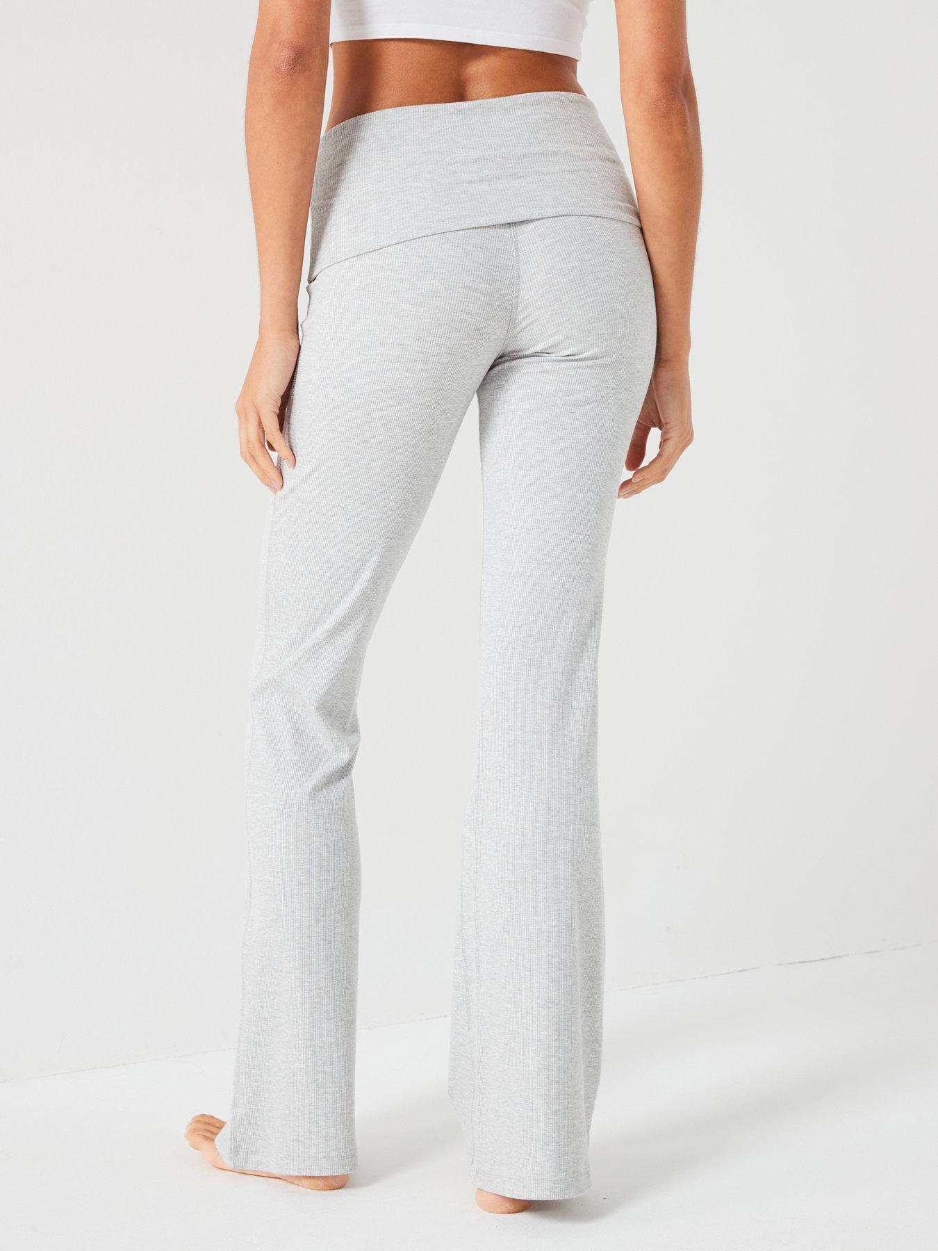 stillFront image of everyday-ribbed-yoga-trouser-grey