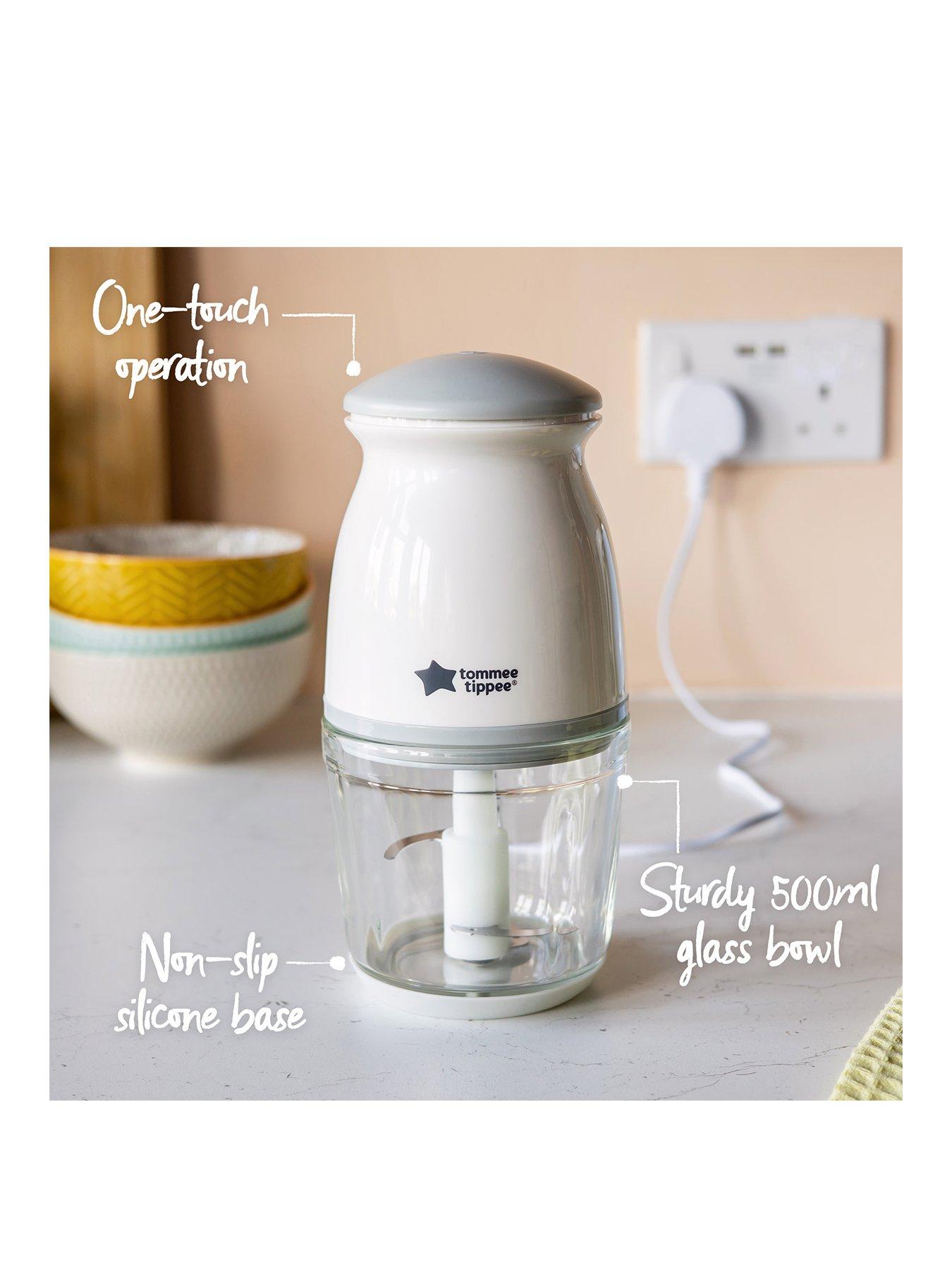  image of tommee-tippee-quick-chop-mini-baby-food-blender-white