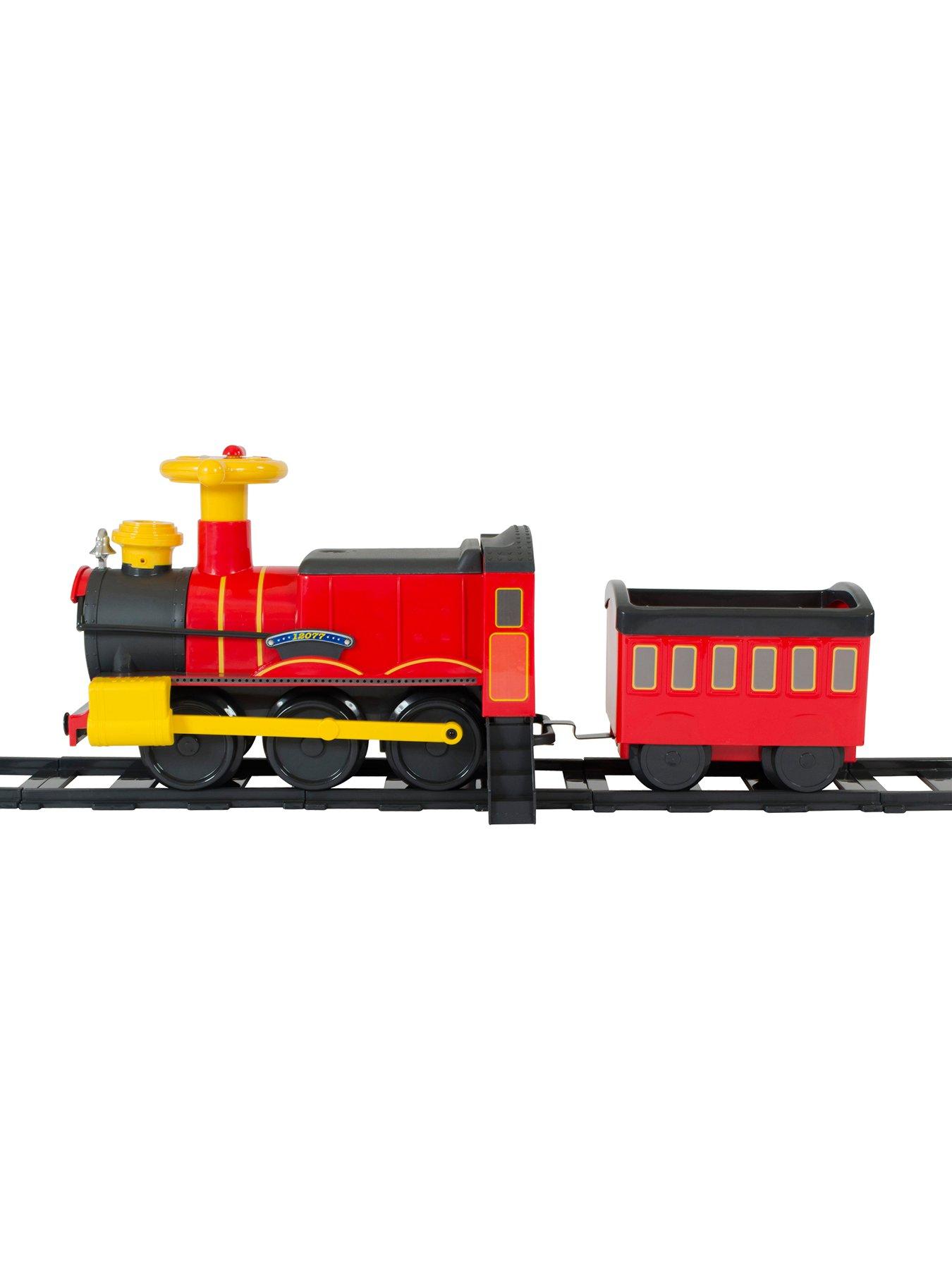 Image 2 of 8 of Steam Train 6 Volt with 4 x Straight and 4 x Curved Track Packs (Special Pack)