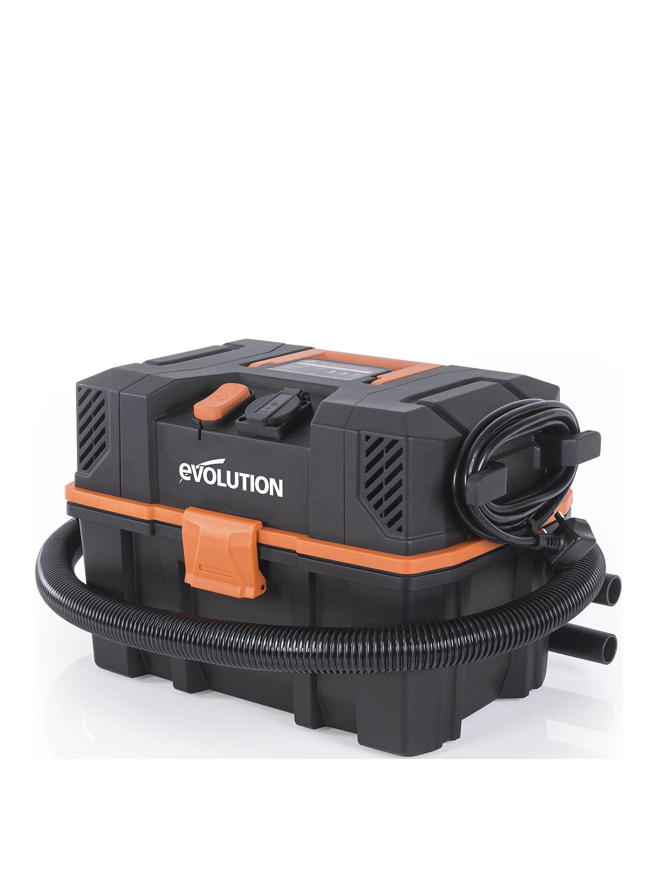Evolution Corded Wet  &  Dry Vaccum with Power Take Off 230v R15VAC