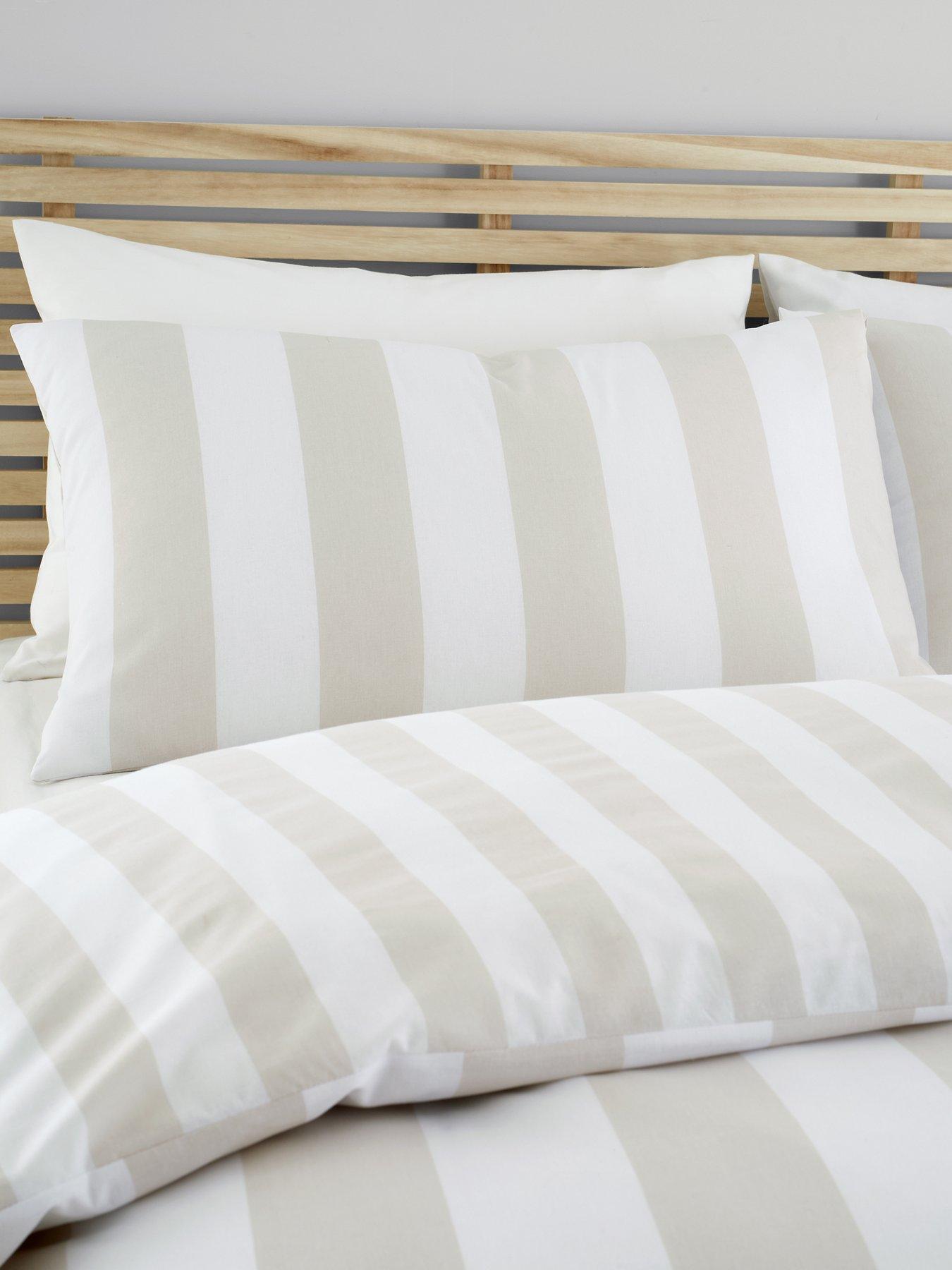 Image 4 of 5 of Catherine Lansfield Cove Stripe Duvet Set