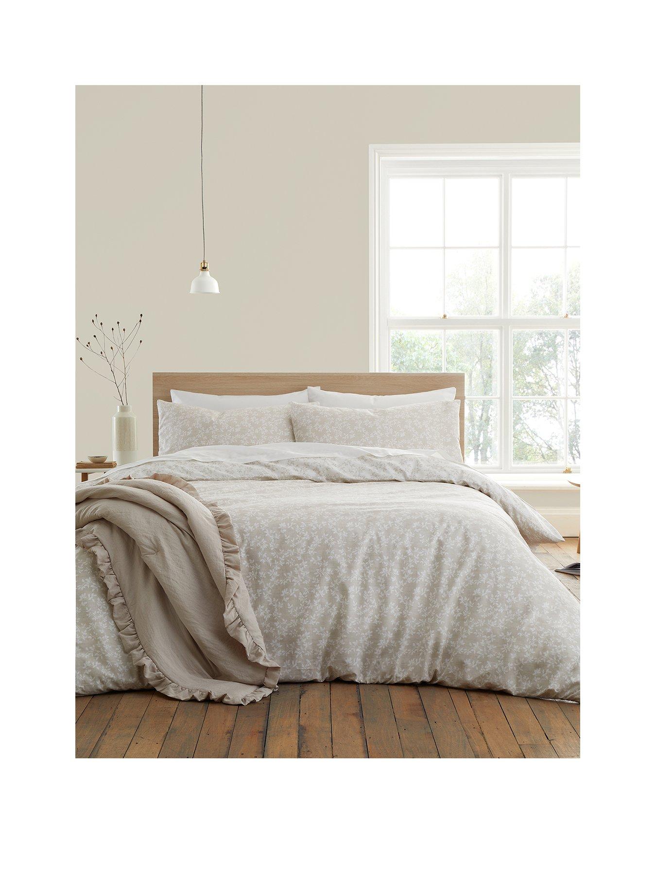  image of bianca-shadow-leaves-natural-100-cotton-duvet-set