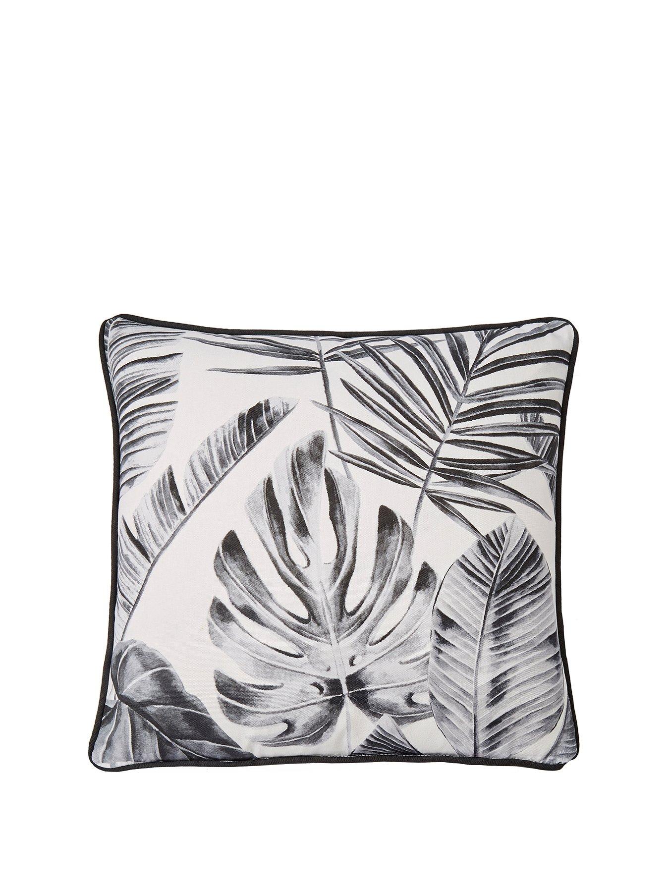  image of fusion-tahiti-cushion-silver