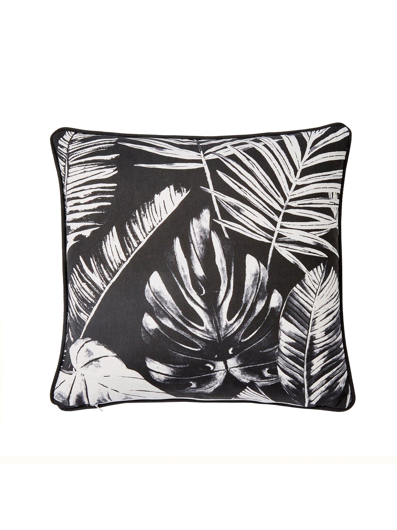  image of fusion-tahiti-cushion-silver