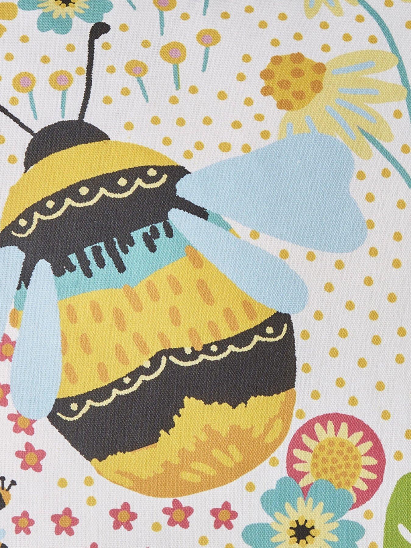  image of fusion-buzzy-bee-outdoor-cushion