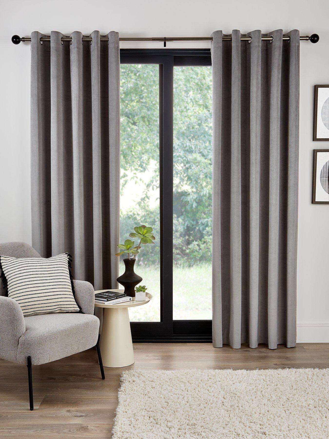 michelle-keegan-home-windsor-thermal-blackout-eyeletnbspcurtains