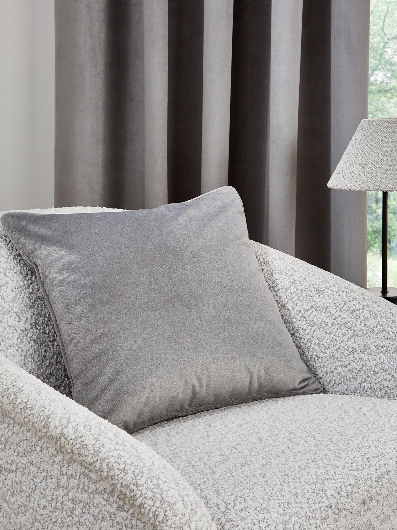the-very-collection-cambridge-velvet-cushion-cover-pair