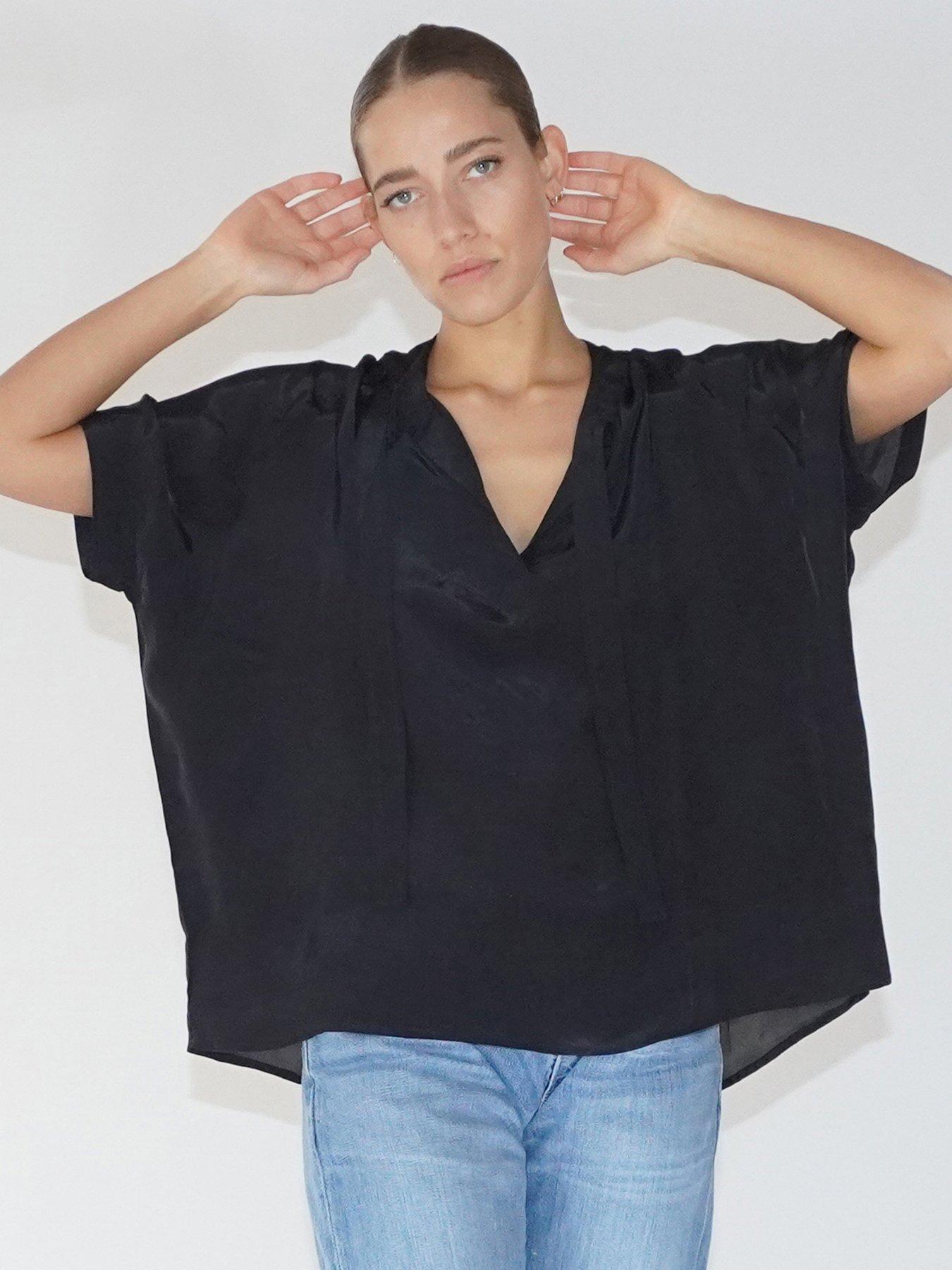 undefined Oversized Blouse In With Neck Tie - Black