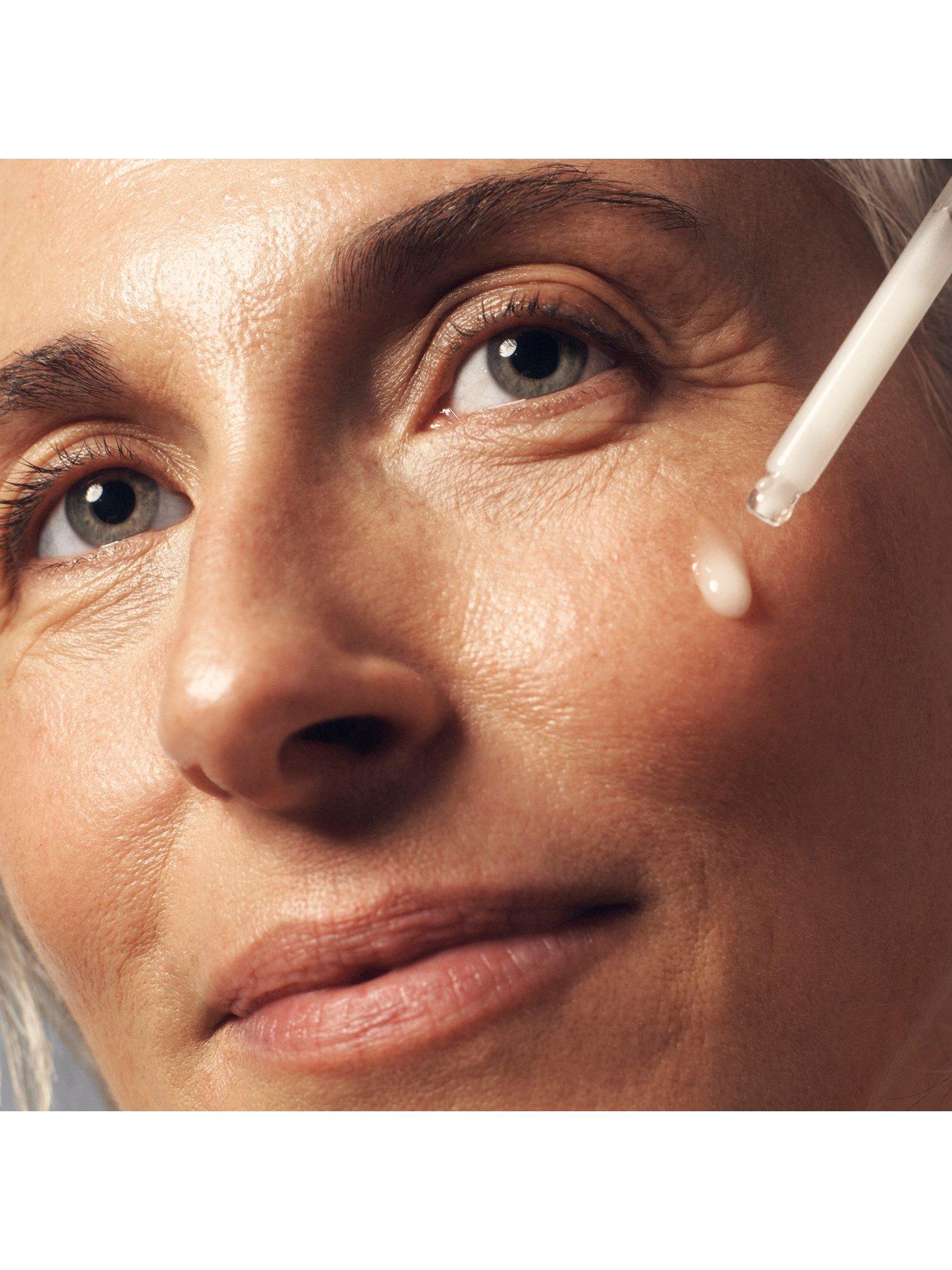 Image 3 of 8 of Philosophy dose of wisdom bouncy skin reactivating serum 30ml