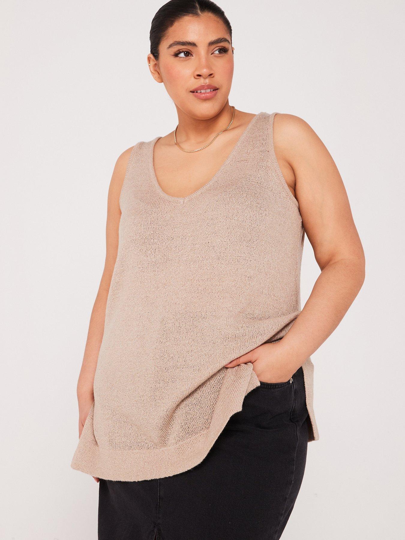  image of yours-curve-epp-vest-smiling-yarn-natural