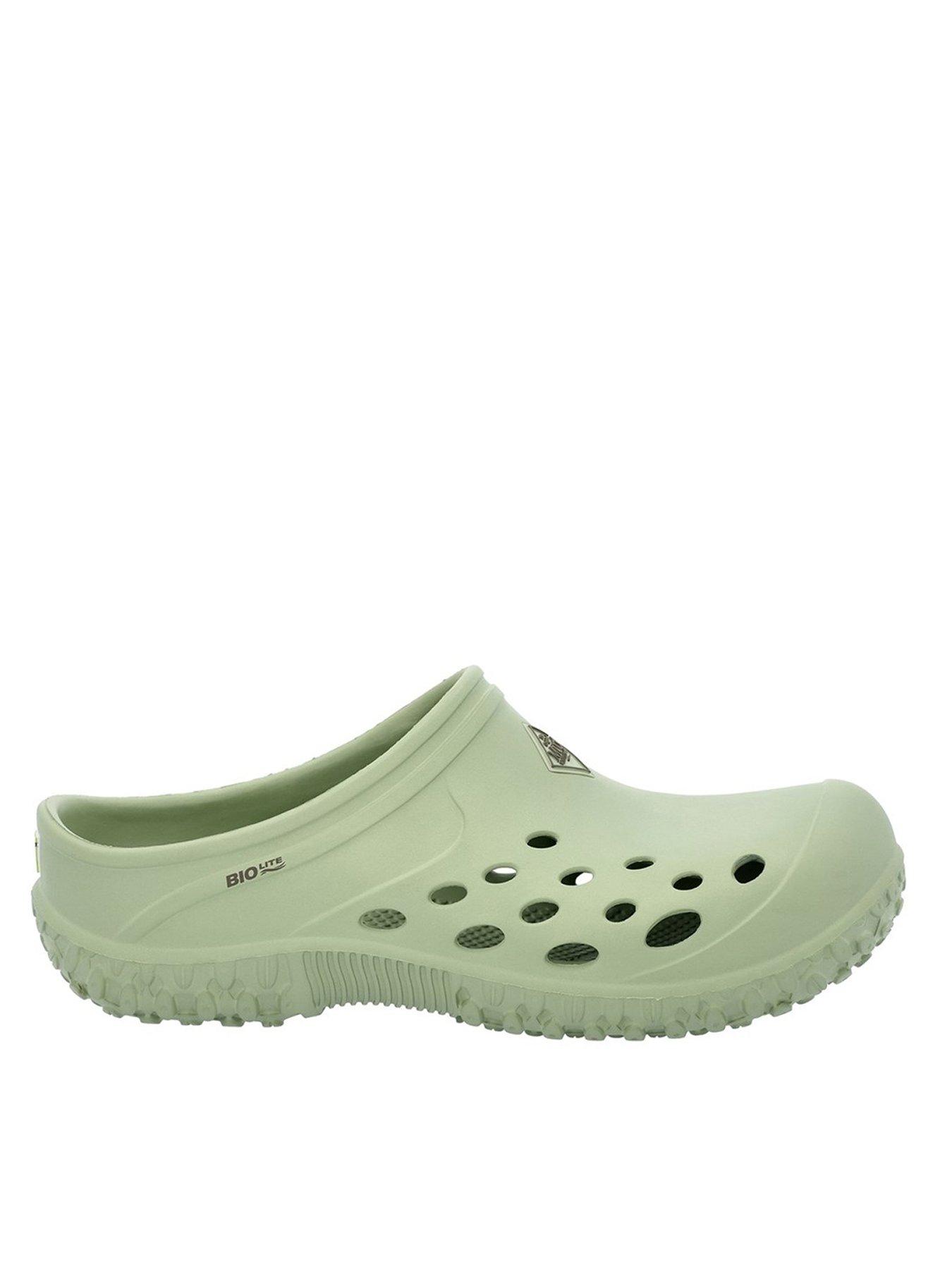  image of muck-boots-ladies-muckster-lite-clog-green