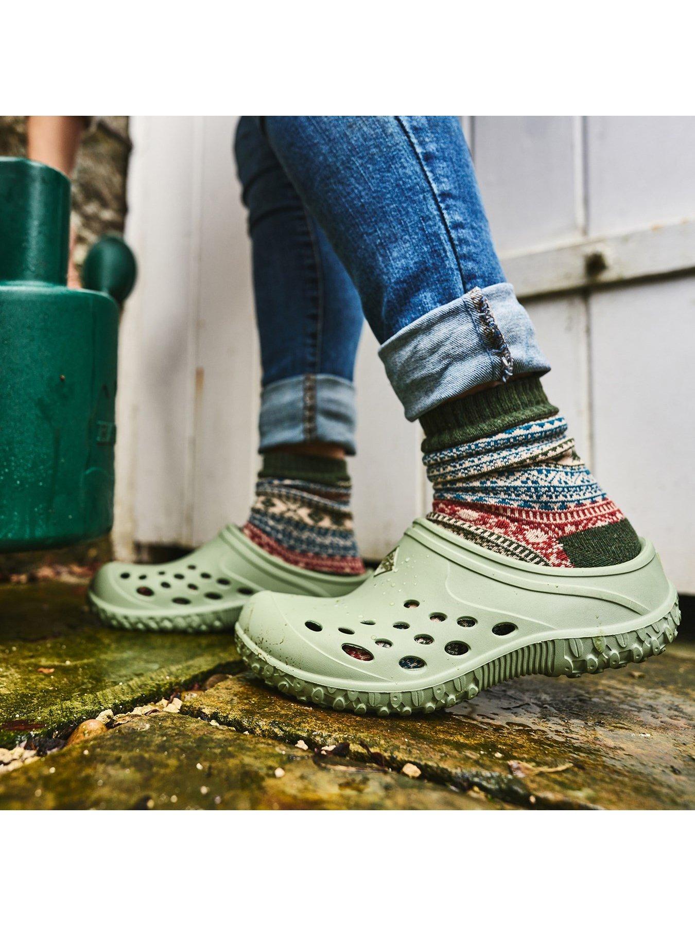  image of muck-boots-ladies-muckster-lite-clog-green