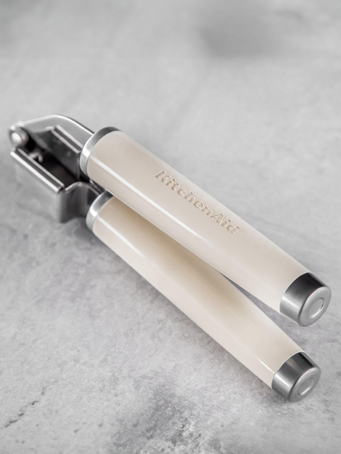 undefined Core Garlic Press - Almond Cream
