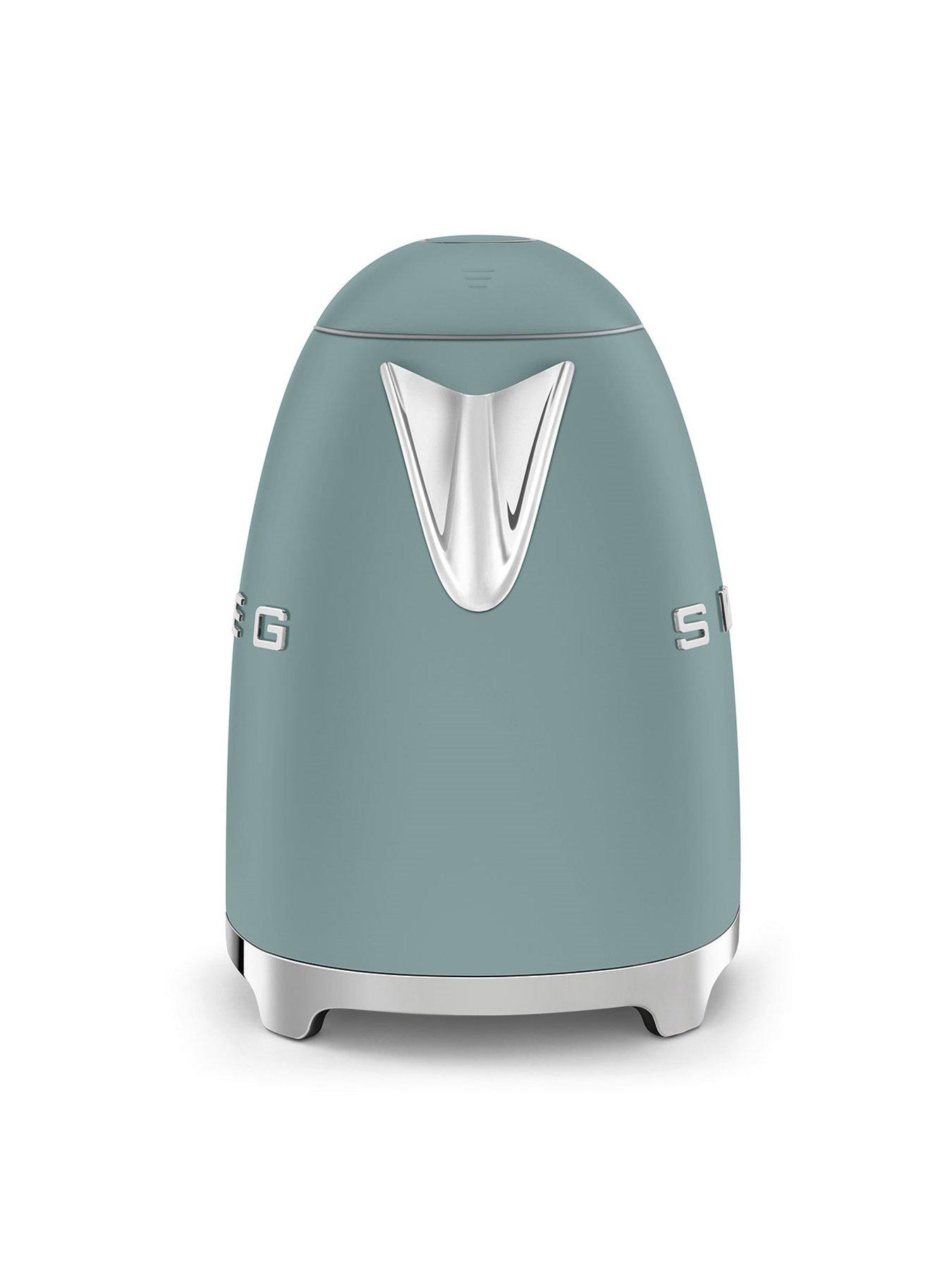  image of smeg-klf03-retro-style-jug-kettle-300w-17l-matte-emerald-green