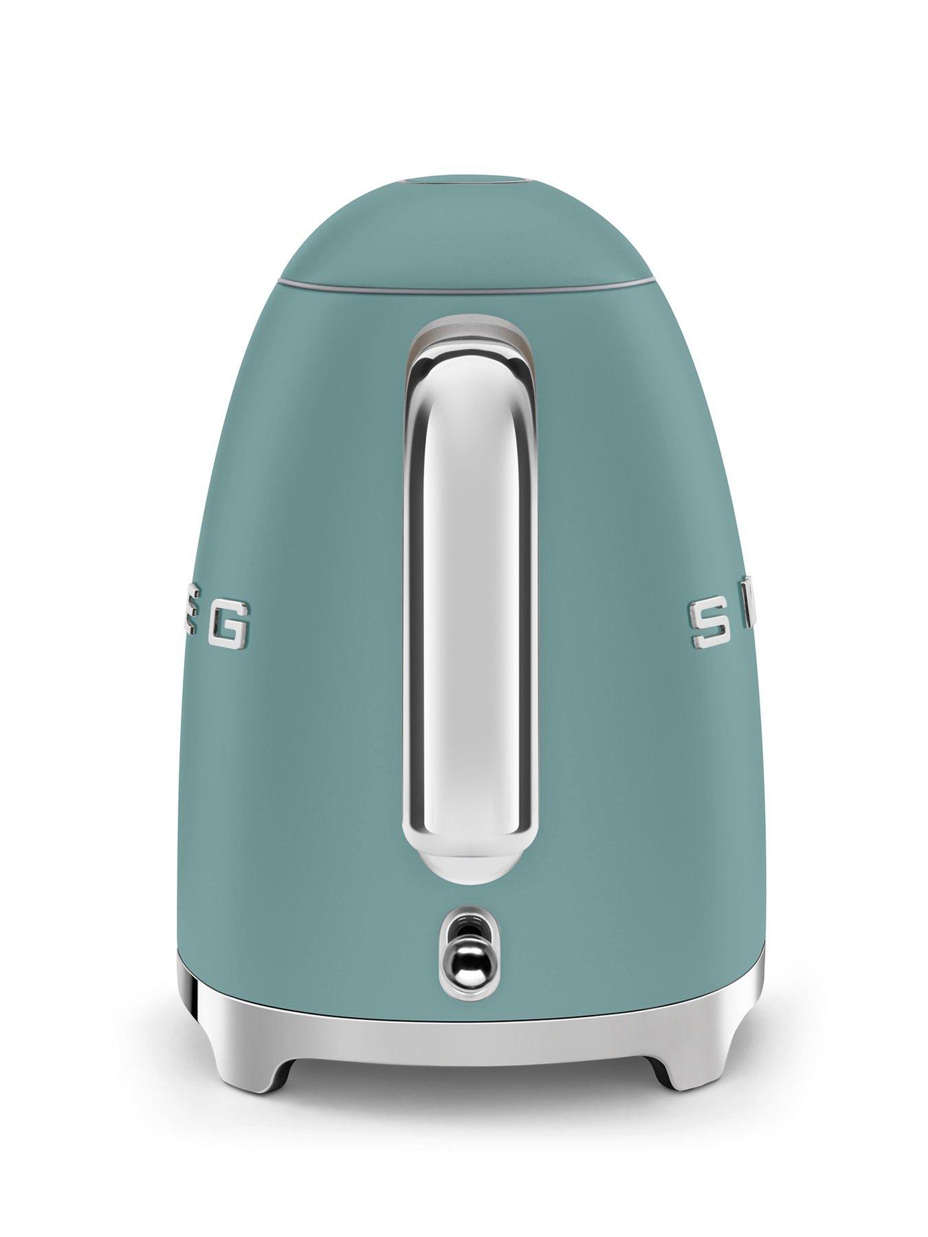  image of smeg-klf03-retro-style-jug-kettle-300w-17l-matte-emerald-green