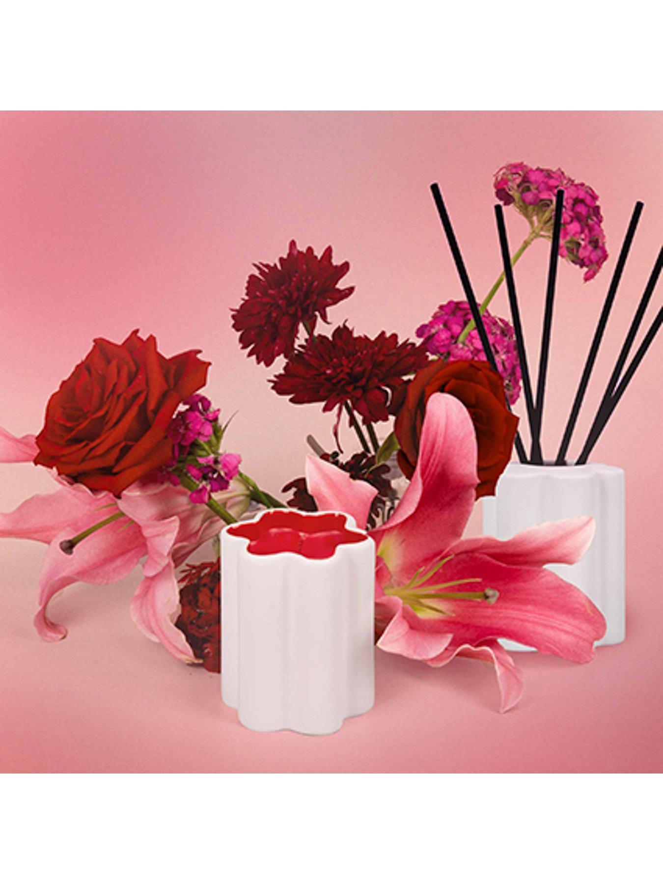  image of the-aromatherapy-co-atelier-flora-candle-violet-rose-amp-raspberry