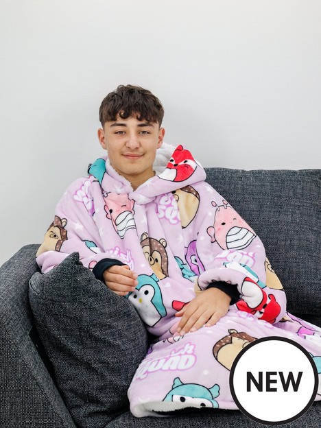 squishmallows-bright-wearable-hooded-fleece-blanket
