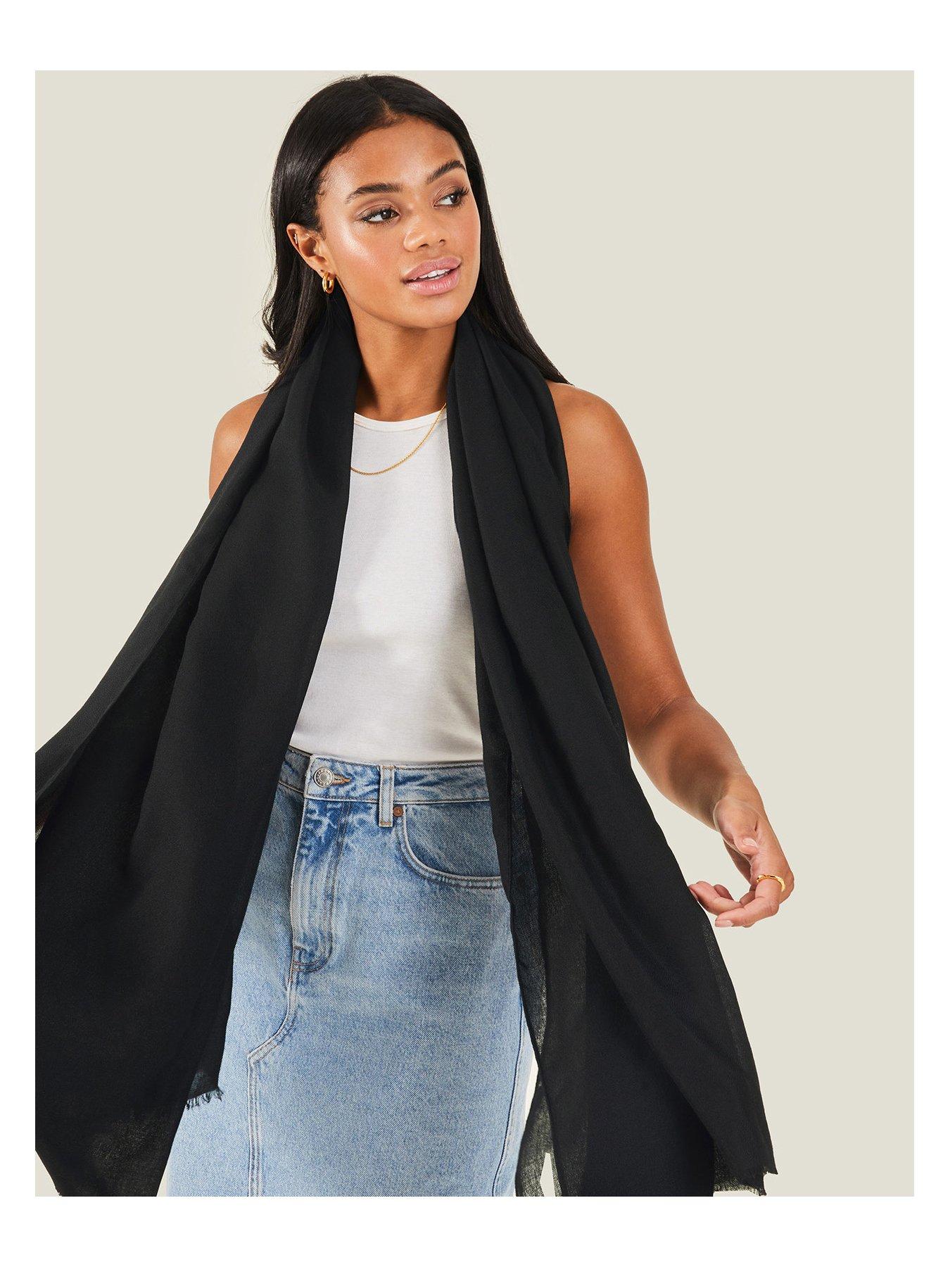 Image 2 of 3 of Accessorize Sorrento Scarf
