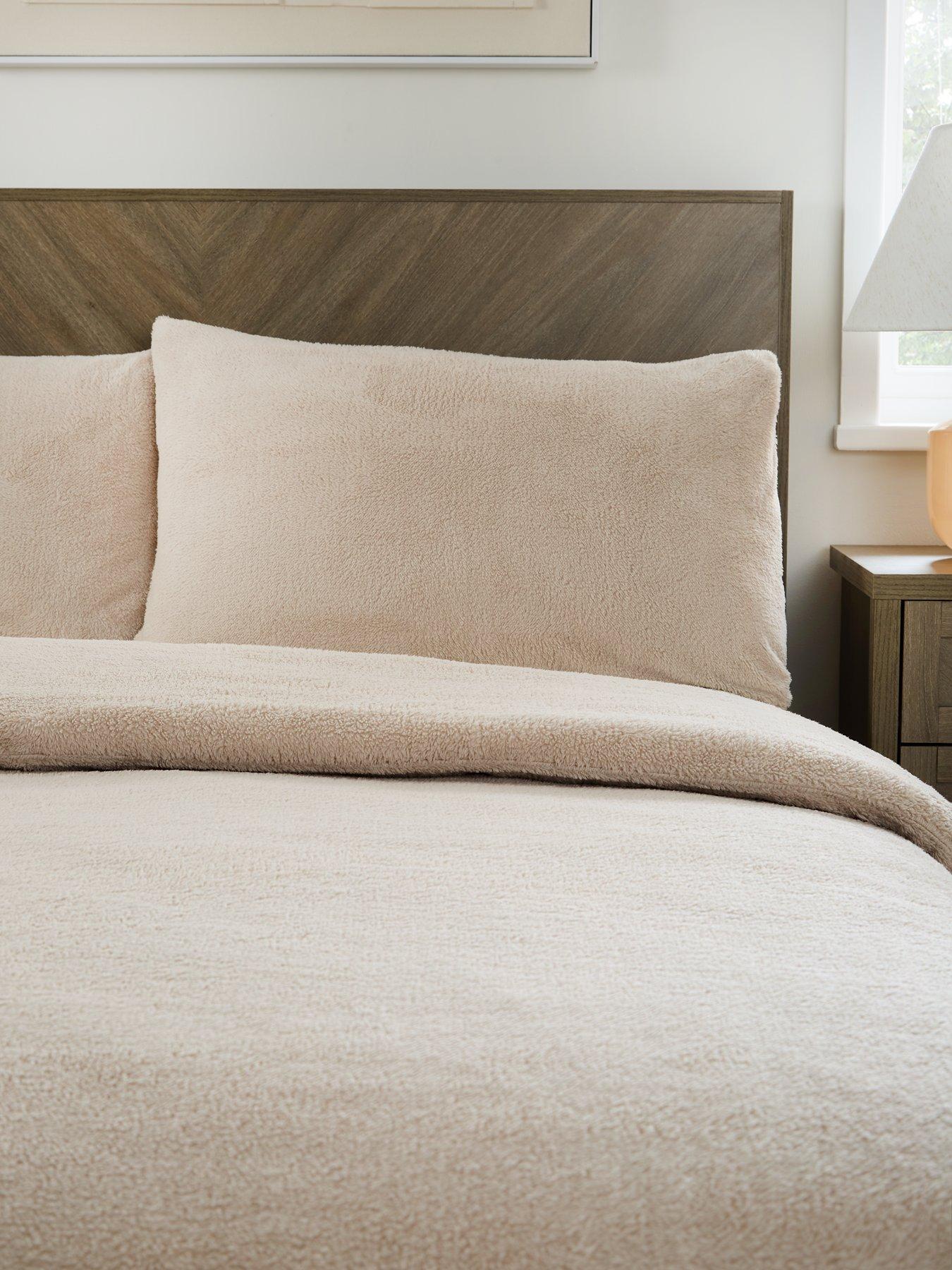 Image 3 of 6 of Very Home Teddy Fleece Duvet Cover Set in Natural