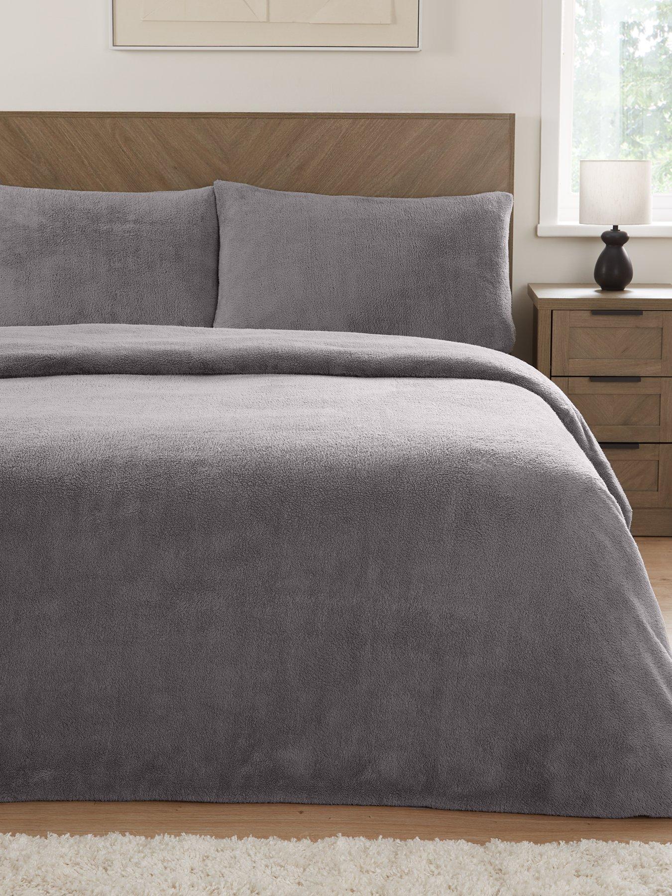 The Very Collection Teddy Fleece Duvet Cover Set in Grey