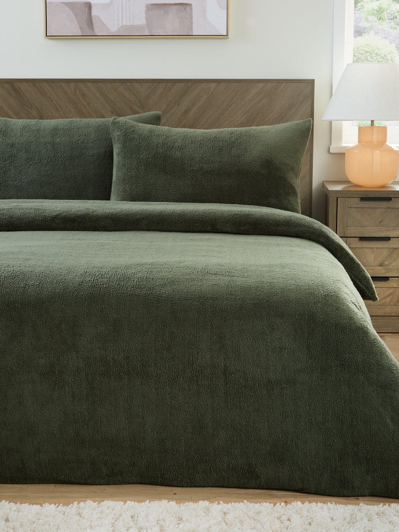 Very Home Teddy Fleece Duvet Cover Set in Green