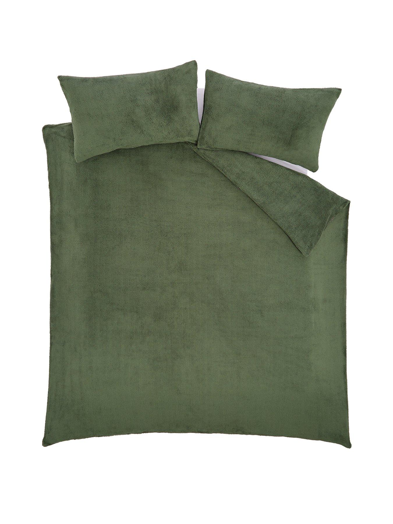  image of everyday-teddy-fleece-duvet-cover-set-in-green