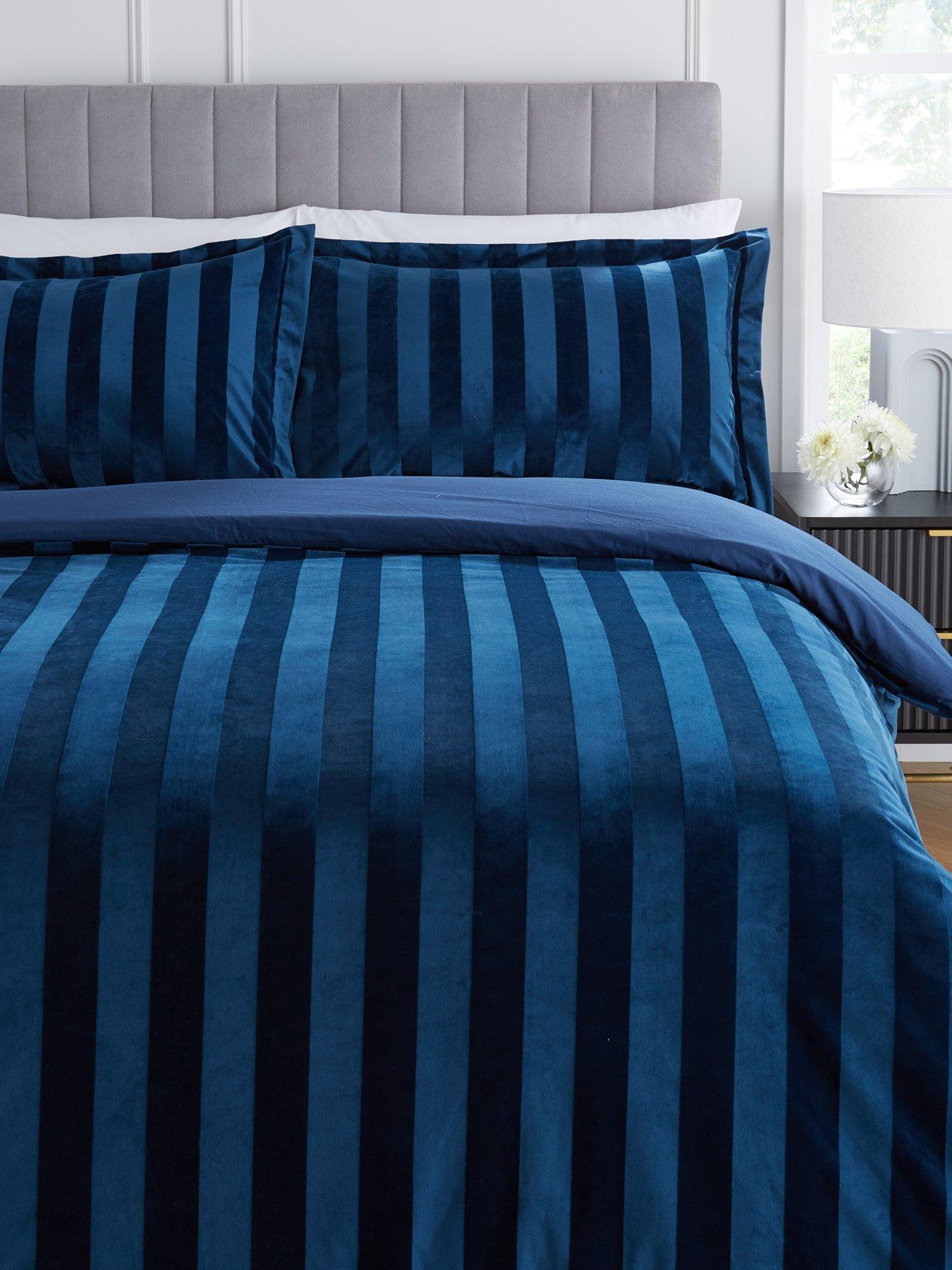 Image 3 of 6 of The Very Collection Luxe Velvet Stripe Duvet Cover Set in Navy