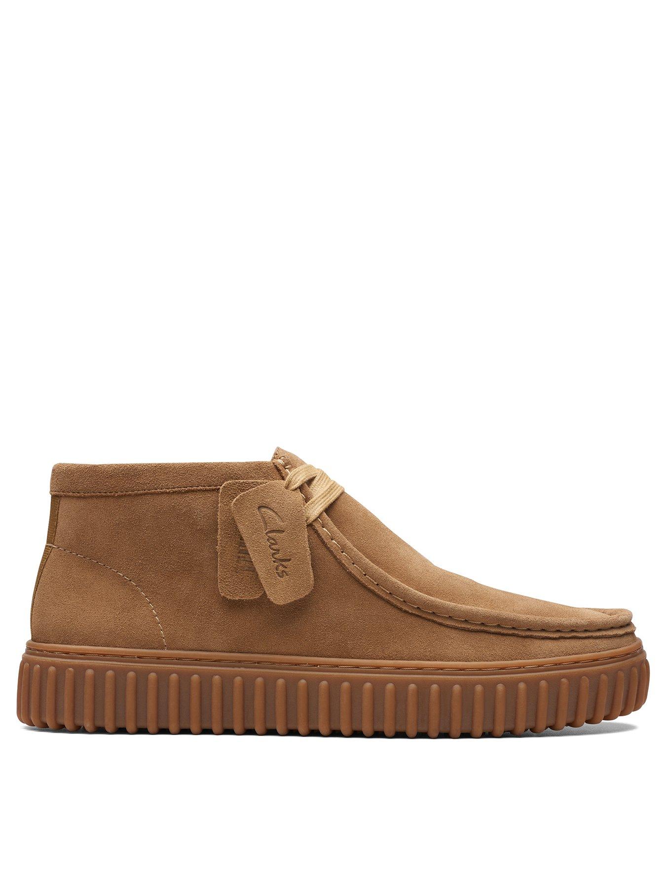 Clarks Torhill Hi Chukka Boots - Light Brown