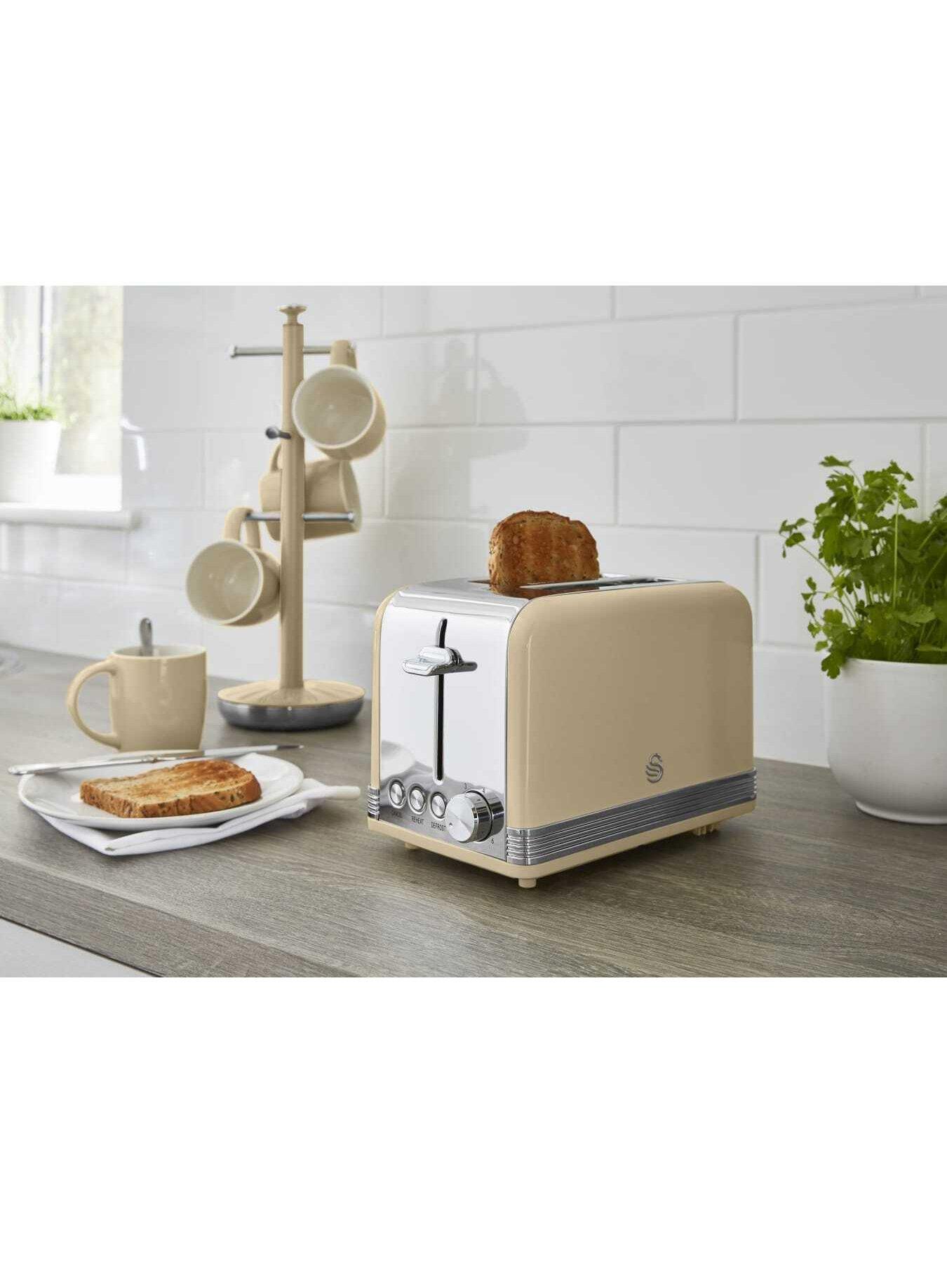 Swan retro store cream toaster