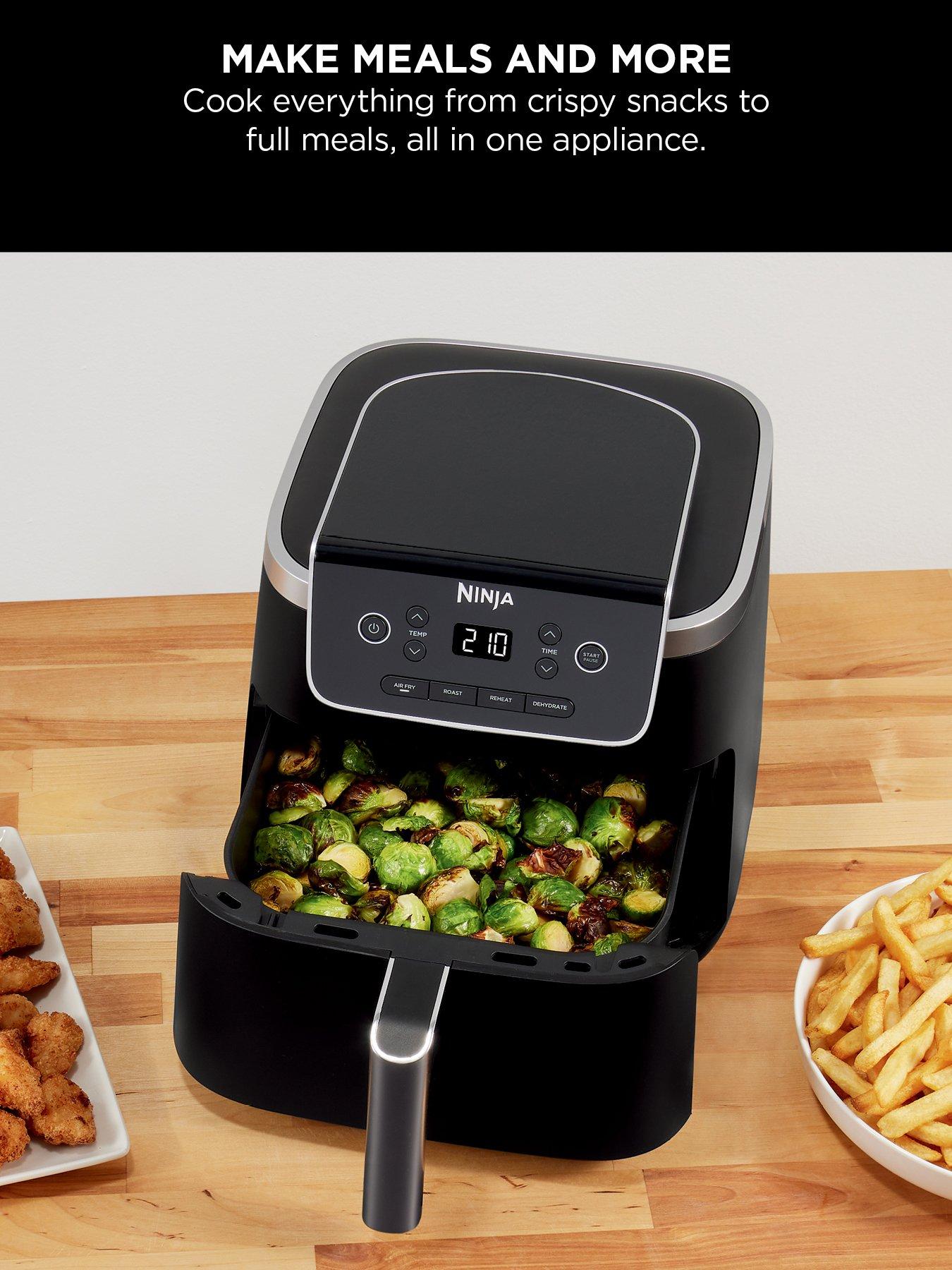 Image 4 of 8 of NINJA Air Fryer PRO 4.7L AF140UK
