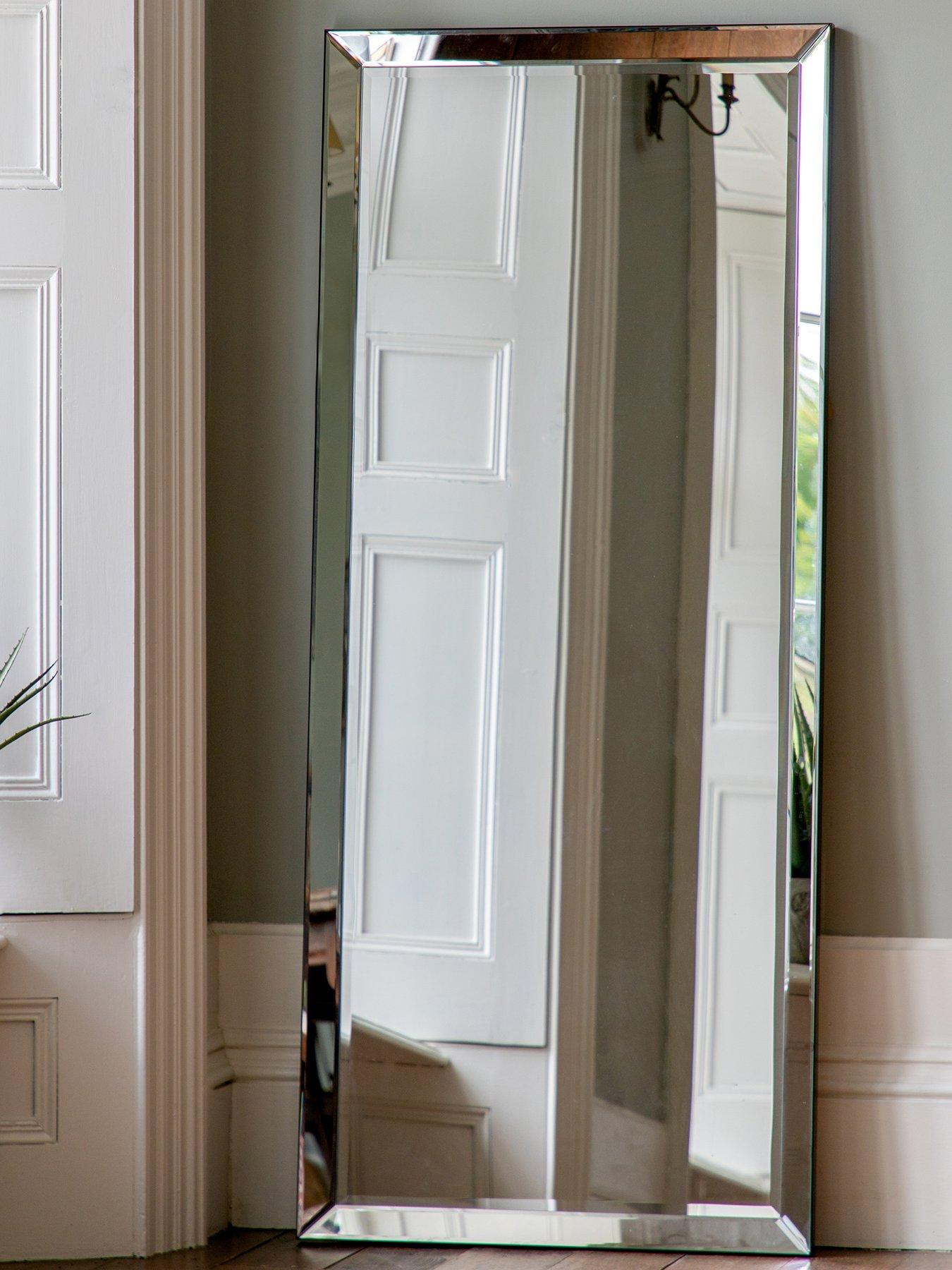 Gallery Luna Leaner Mirror in Silver