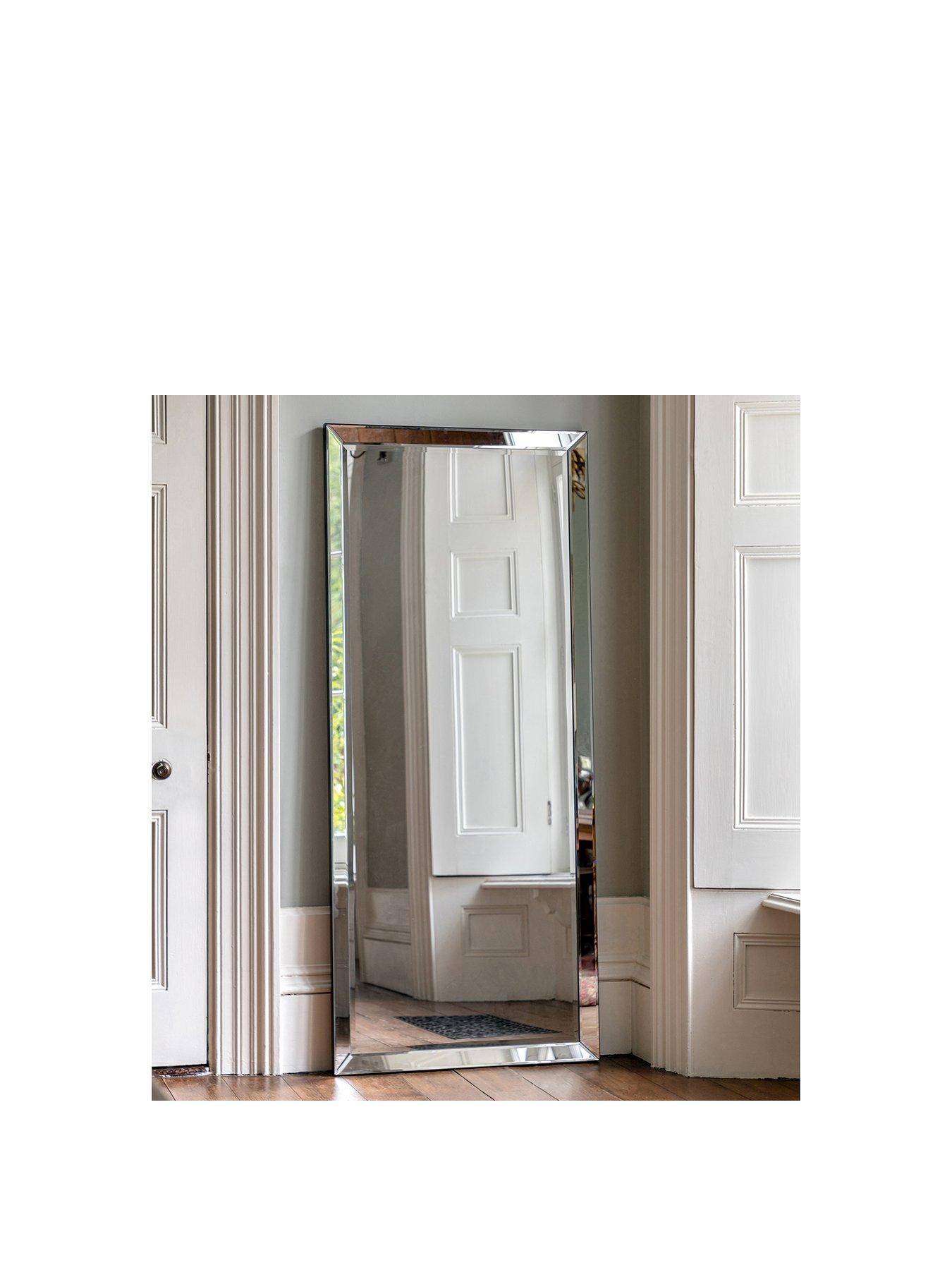 Gallery Luna Leaner Mirror in Silver