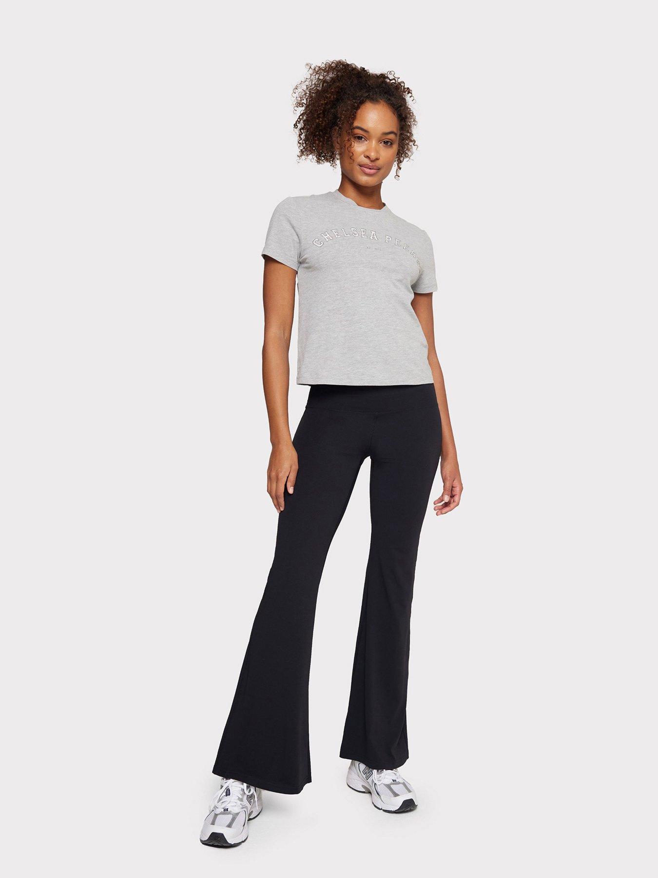 Image 3 of 5 of CHELSEA PEERS Soft + Stretch High-Rise Flared Leggings - Black