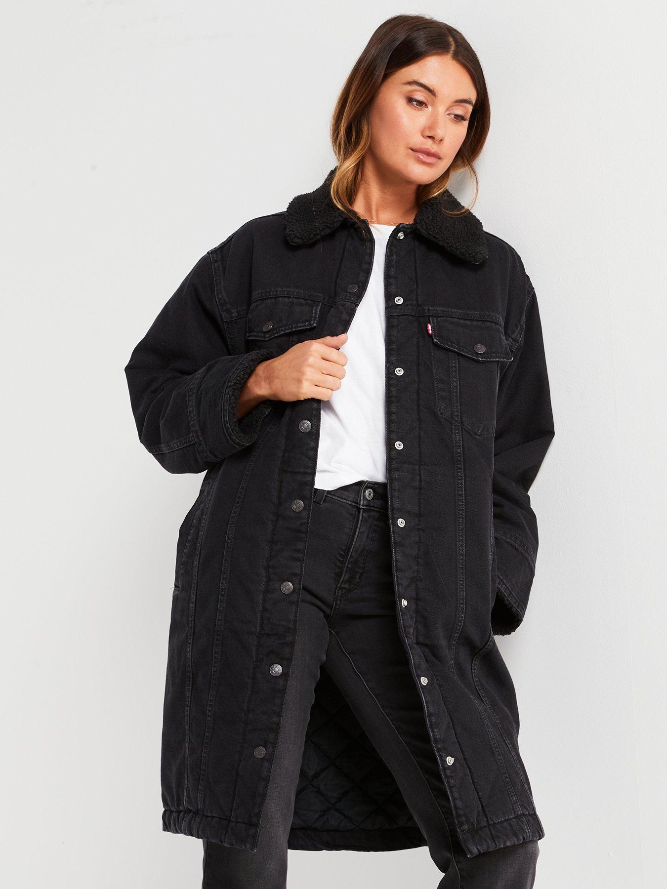 Image 5 of 6 of Levi's 314 Shaping Straight Leg Jean - Lava Rock - Black