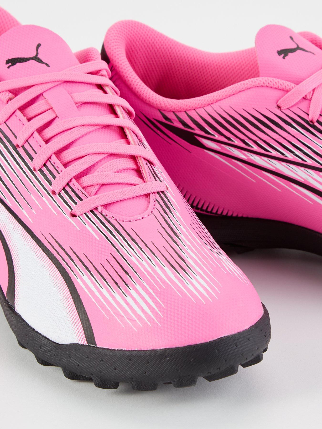  image of puma-mens-ultra-match-astro-turf-football-boots--white
