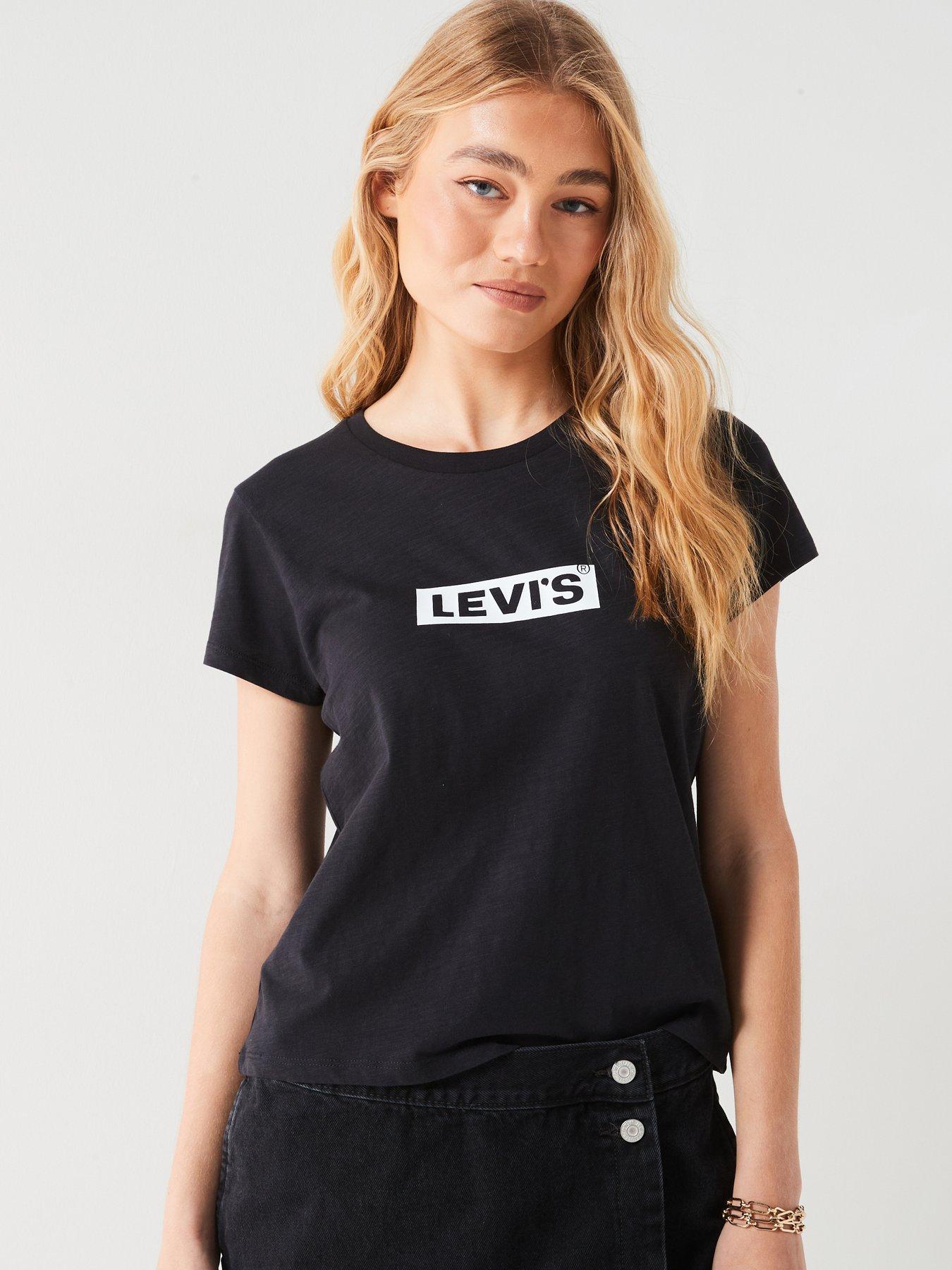 front image of levis-graphic-authentic-tee-box-tab-core-caviar-black